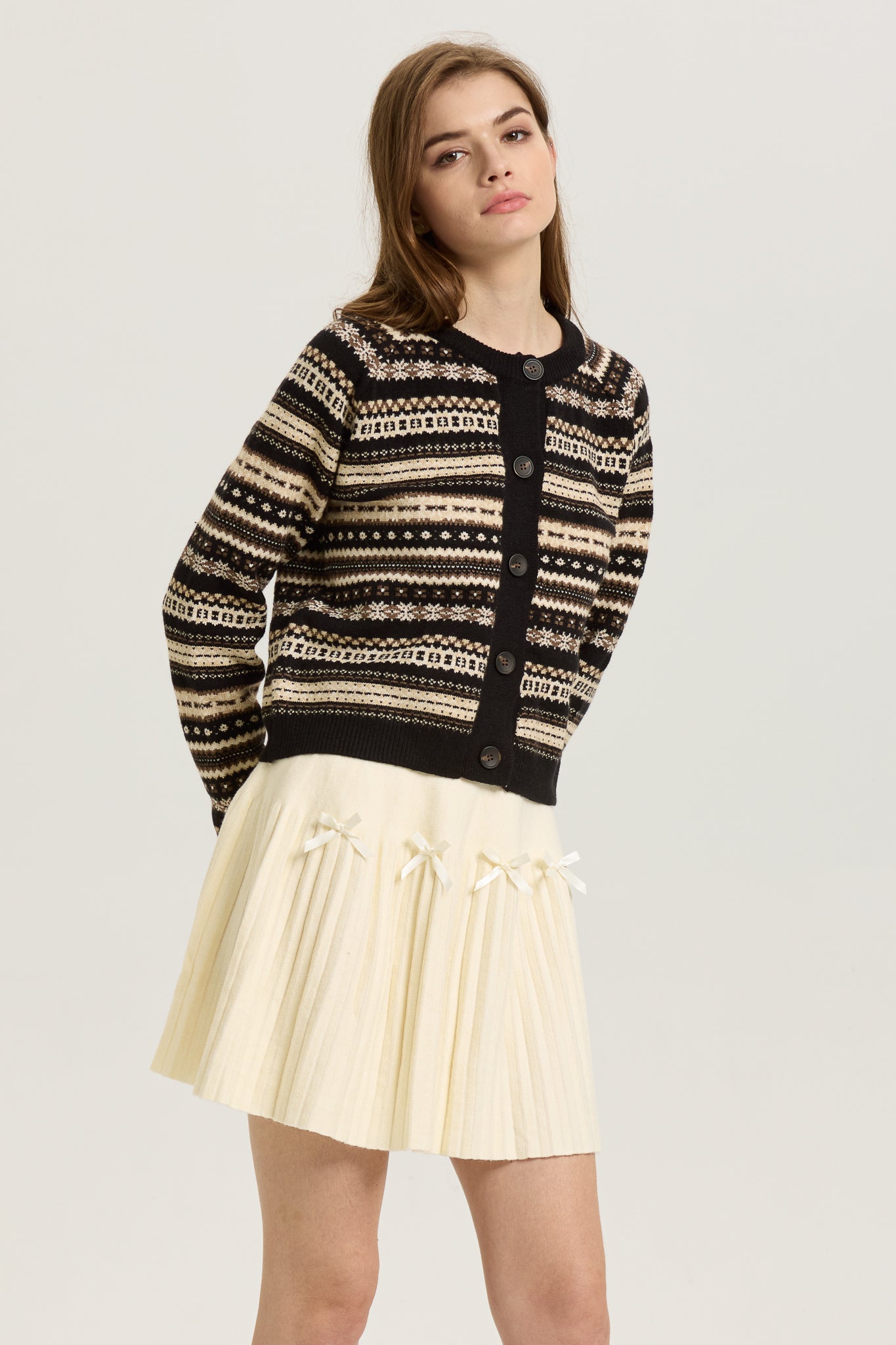 RP2621 - Black and Beige Fair Isle Button-Up Cardigan (2S-2M-2L)