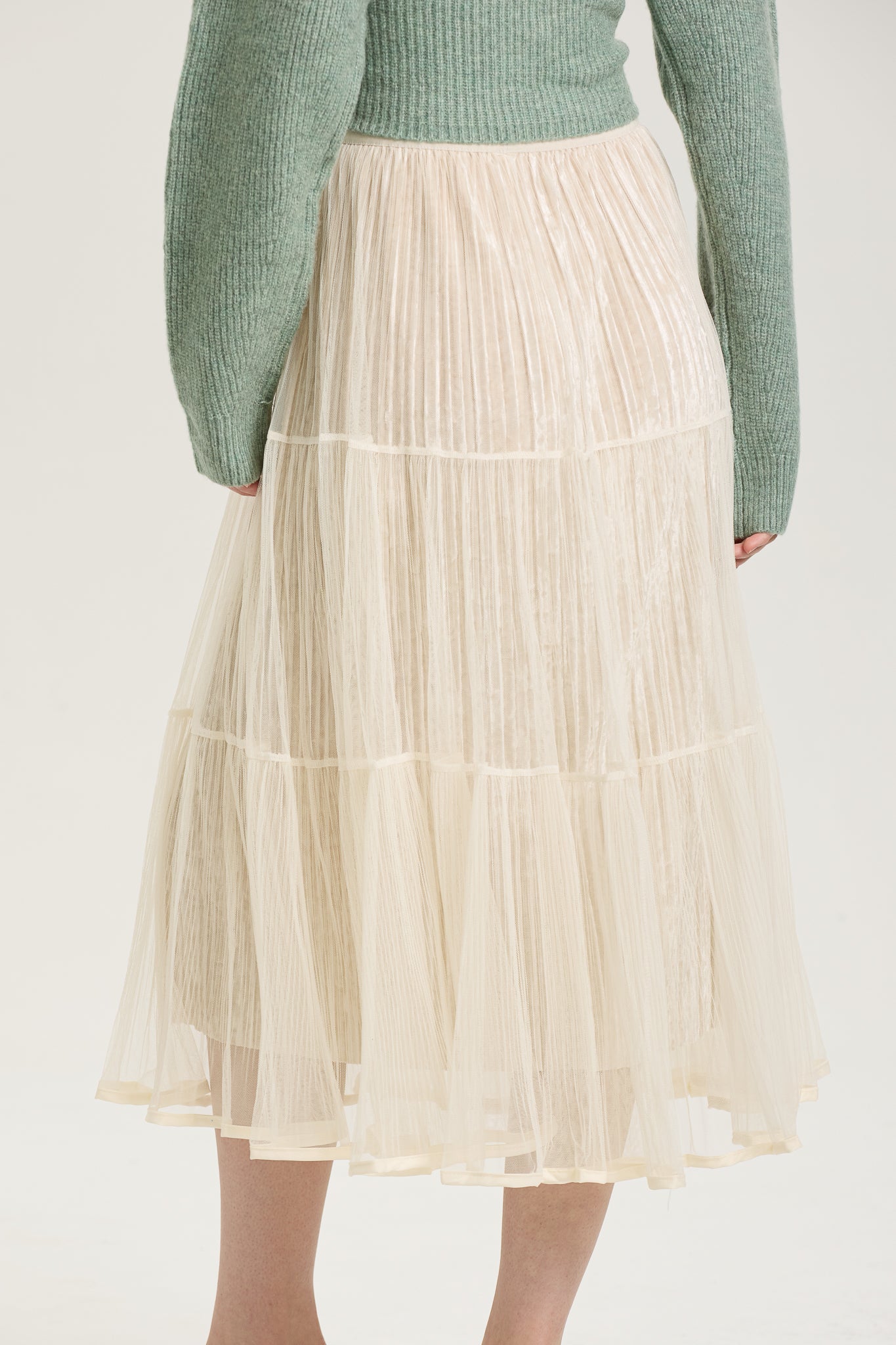 RP2604 - Ivory Layered Mesh Pleated Midi Skirt (2S-2M-2L)