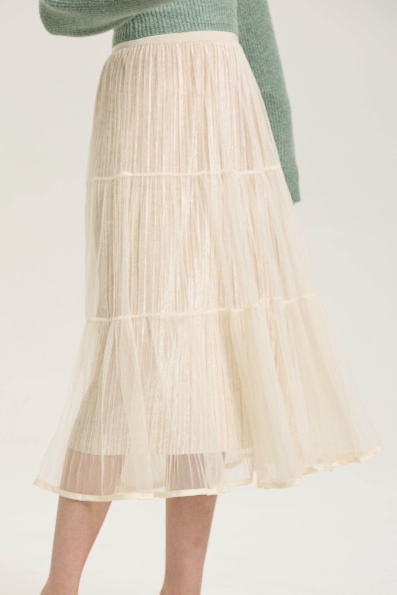 RP2604 - Ivory Layered Mesh Pleated Midi Skirt (2S-2M-2L)