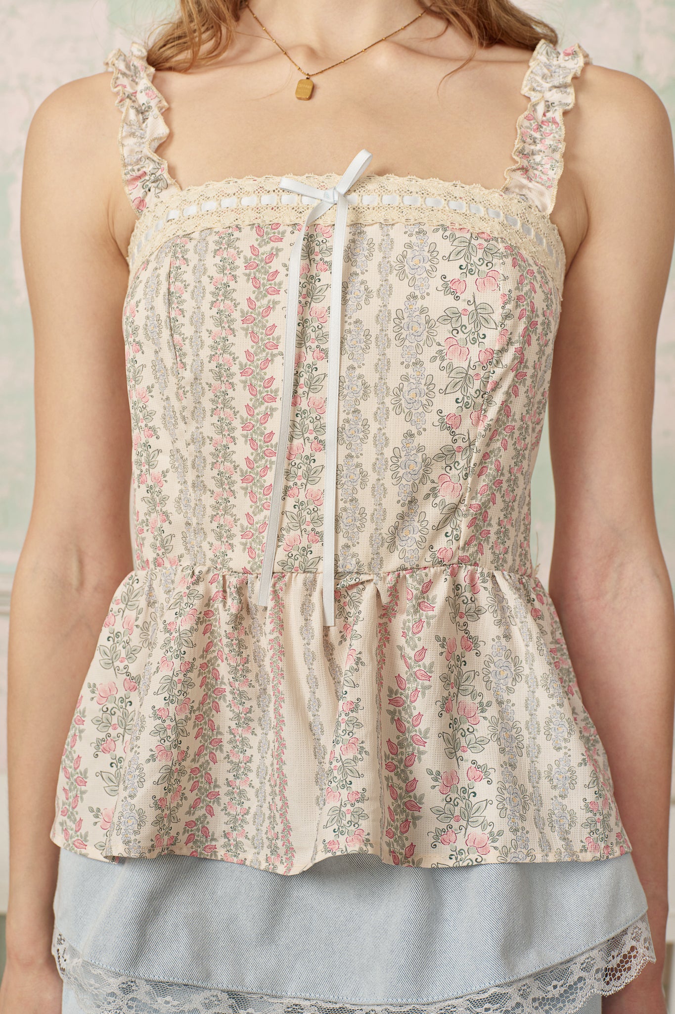RP2809 - Ruffled Rosebud Peplum Top (2S-2M-2L)