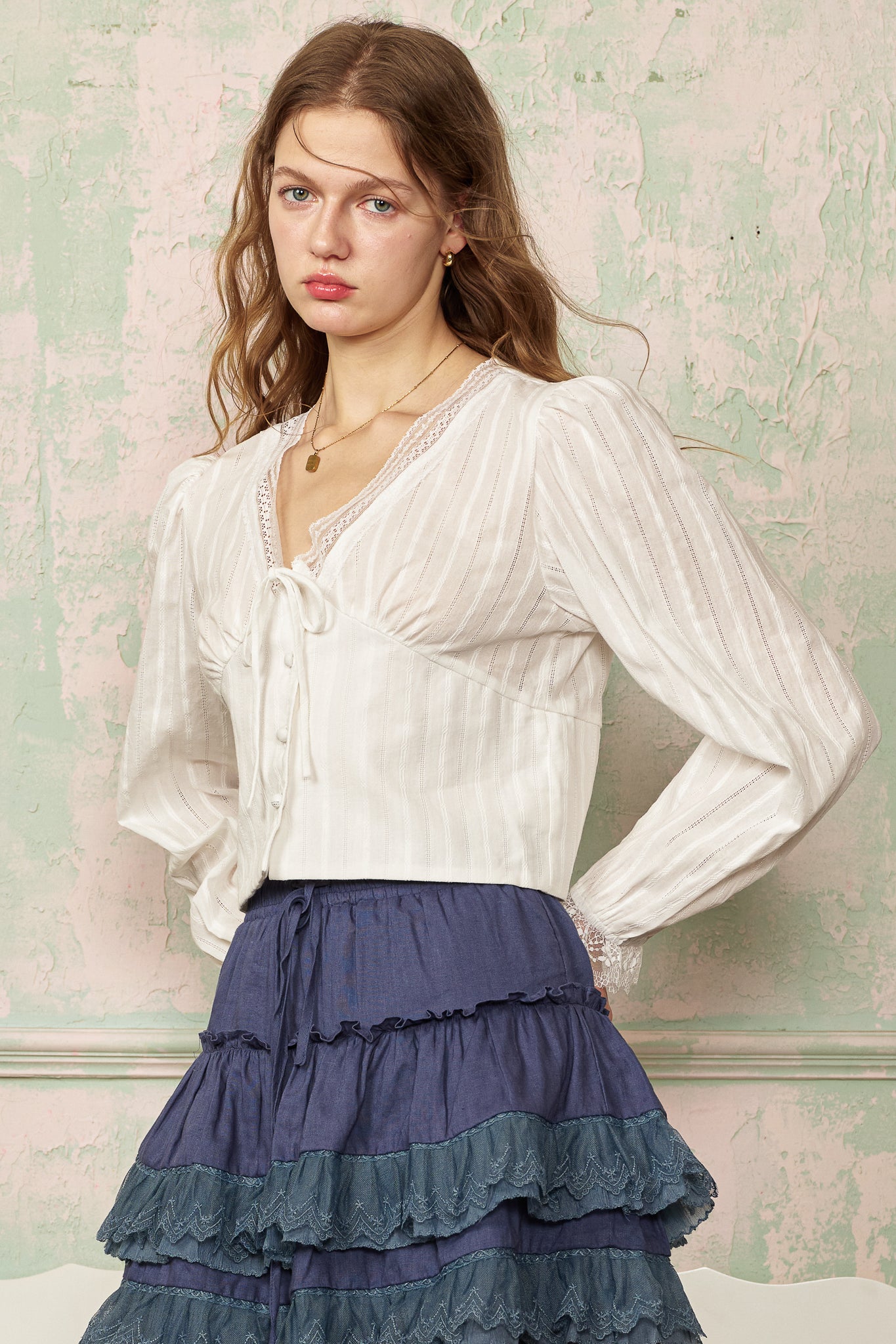 RP2801 - Soft Poet Blouse Ivory (2S-2M-2L)
