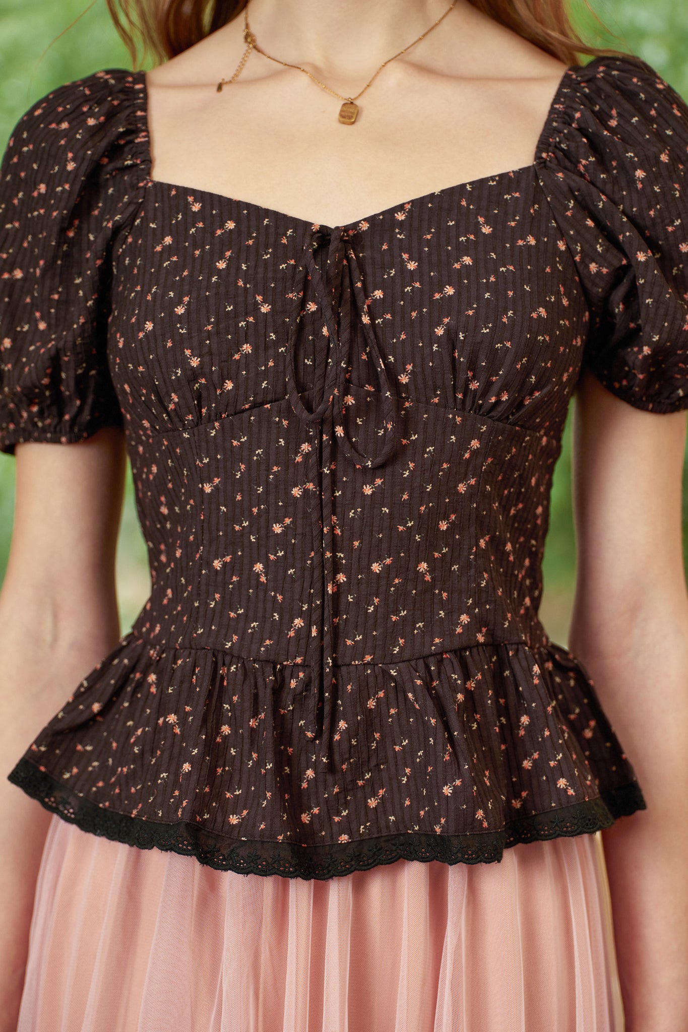 RP2874 - Black Petal Puff Blouse (2S-2M-2L)