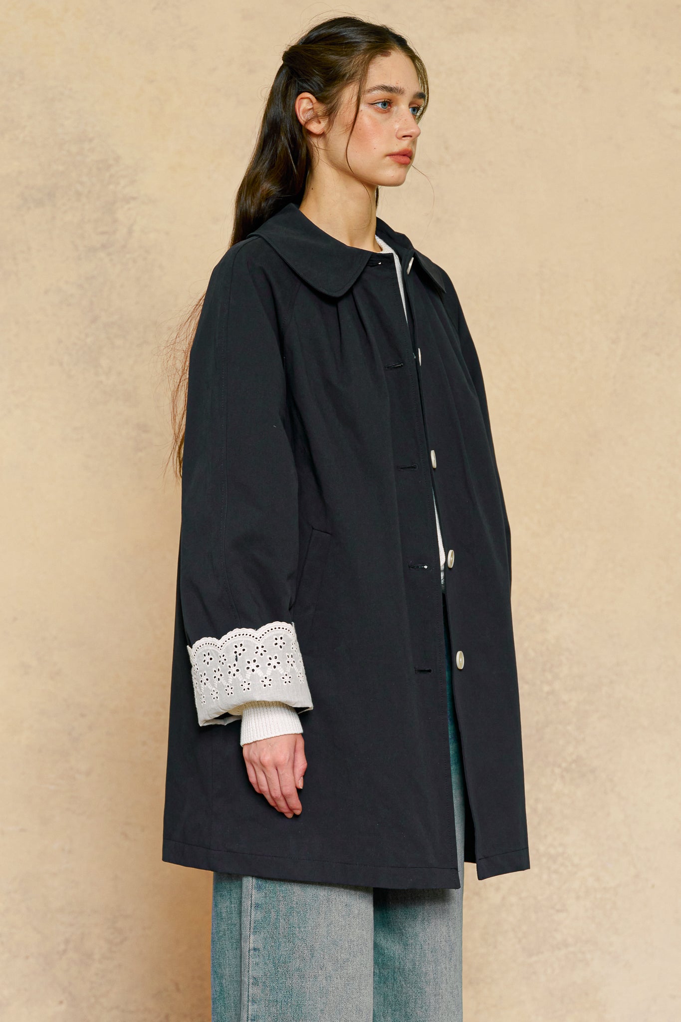 RP3056 - Scalloped Eyelet Cuff Coat (2S-2M-2L)