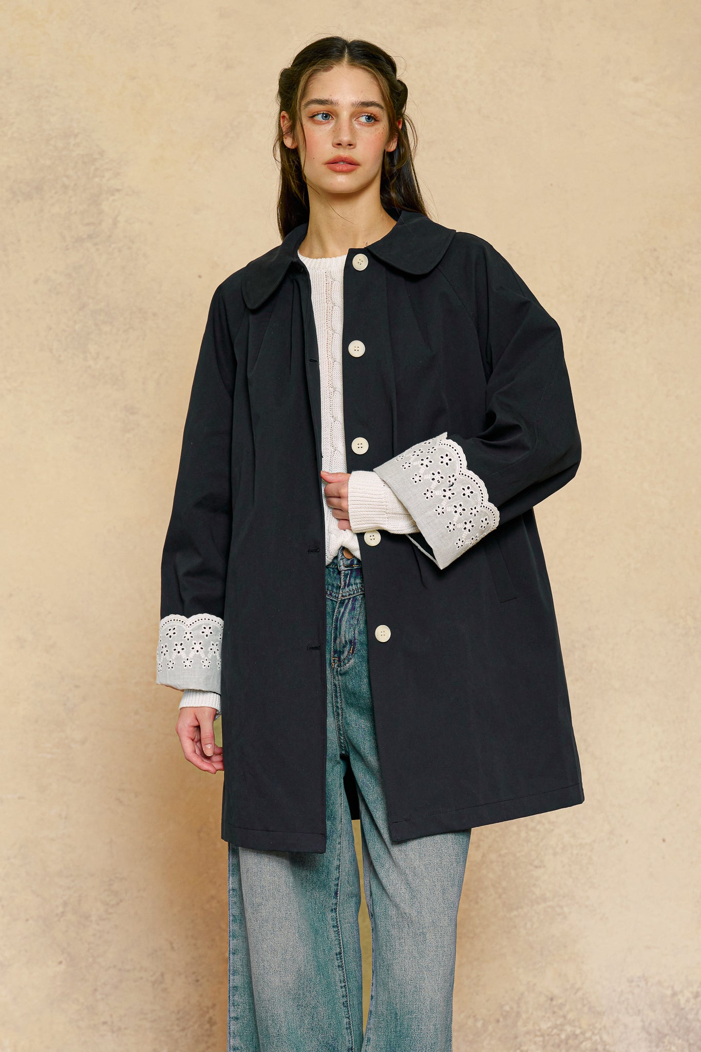 RP3056 - Scalloped Eyelet Cuff Coat (2S-2M-2L)