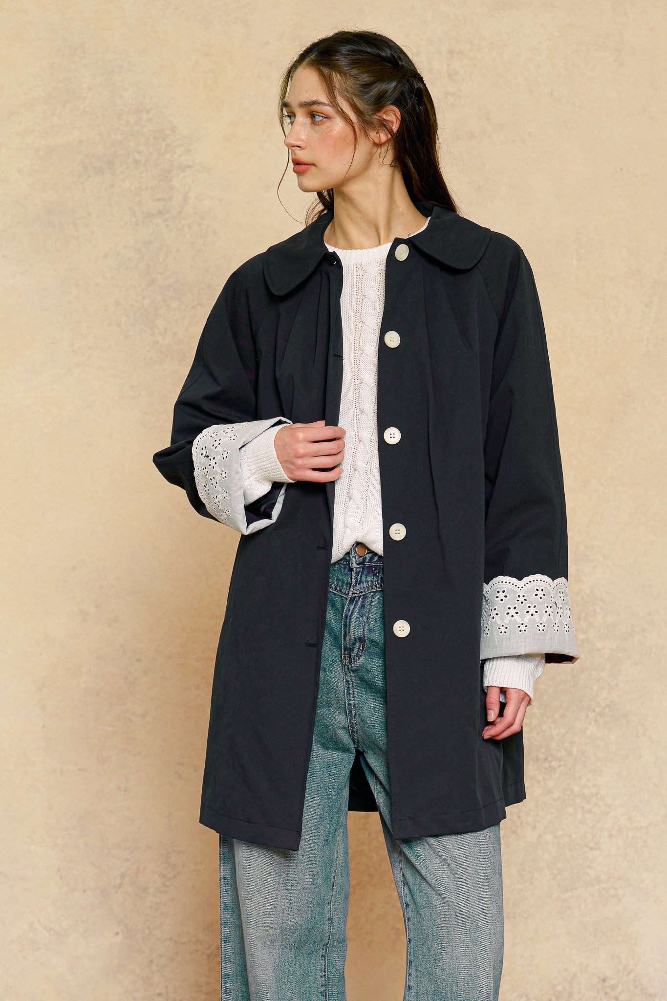 RP3056 - Scalloped Eyelet Cuff Coat (2S-2M-2L)