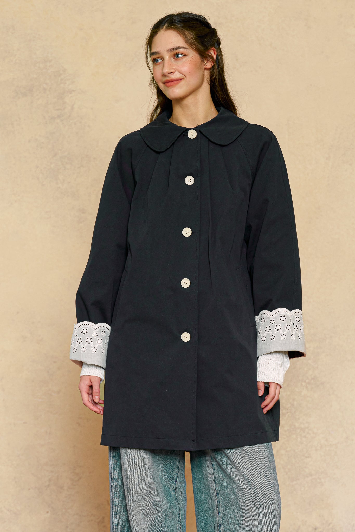 RP3056 - Scalloped Eyelet Cuff Coat (2S-2M-2L)