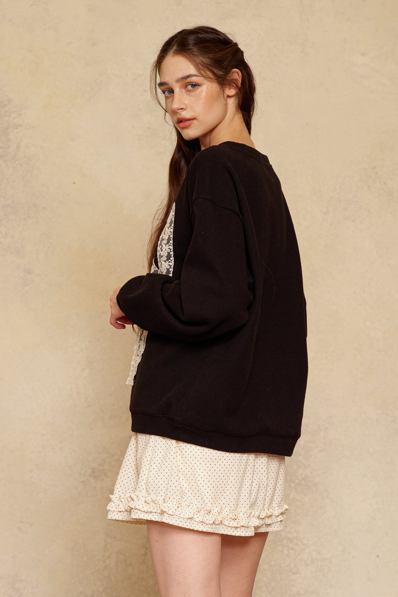 RP2908 - Oversized Lace Bow Sweatshirt (2S-2M-2L)