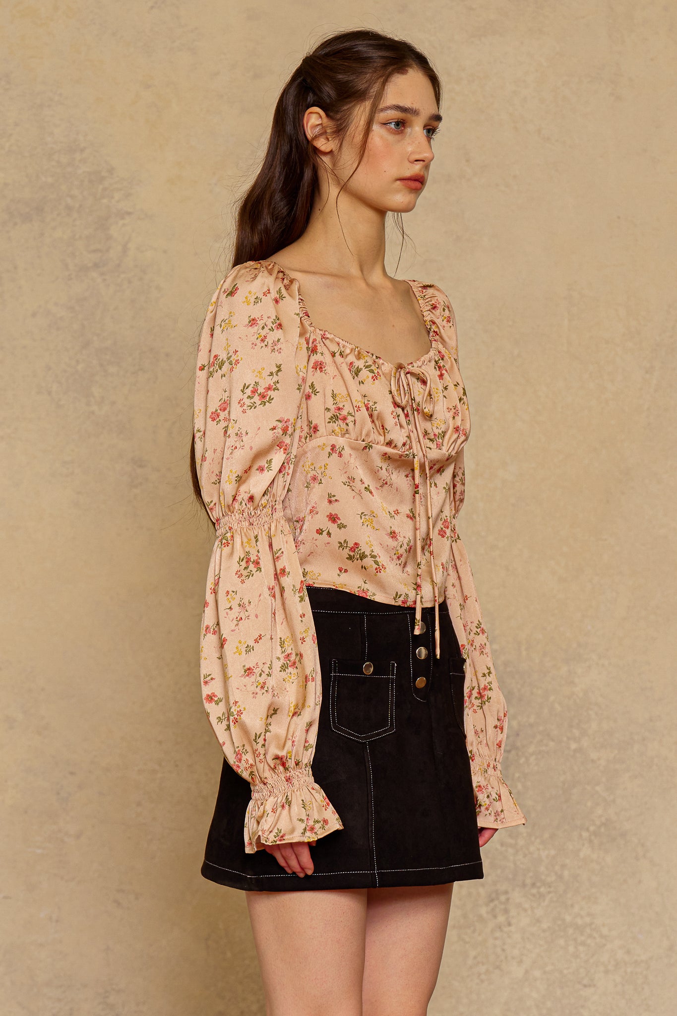 RP2302 - Peach Blossom Top (2S-2M-2L)