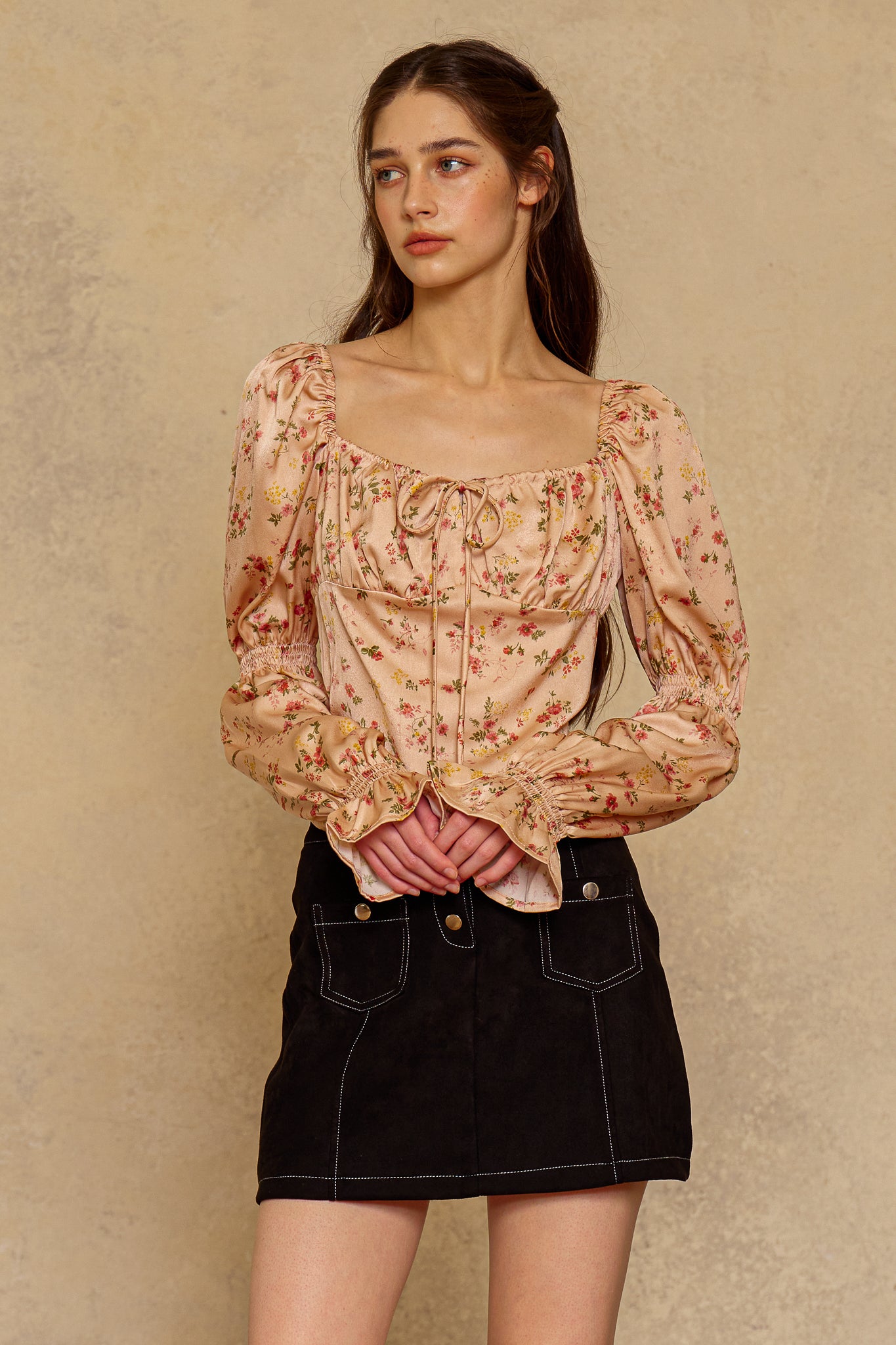 RP2302 - Peach Blossom Top (2S-2M-2L)