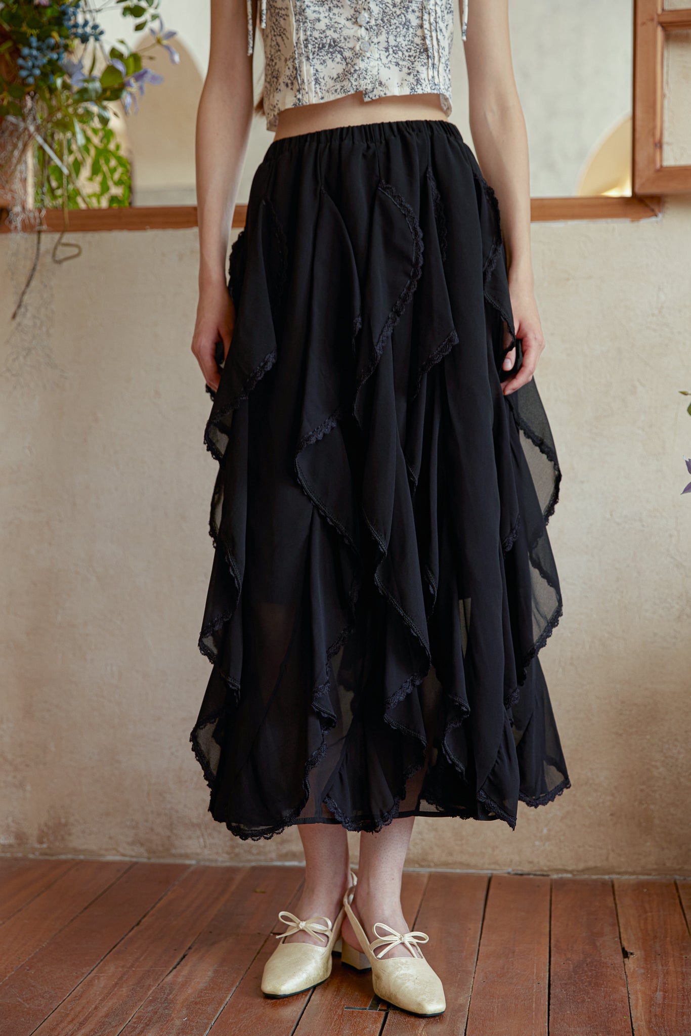 RP2978 - Black Cascading Petal Midi Skirt (2S-2M-2L)