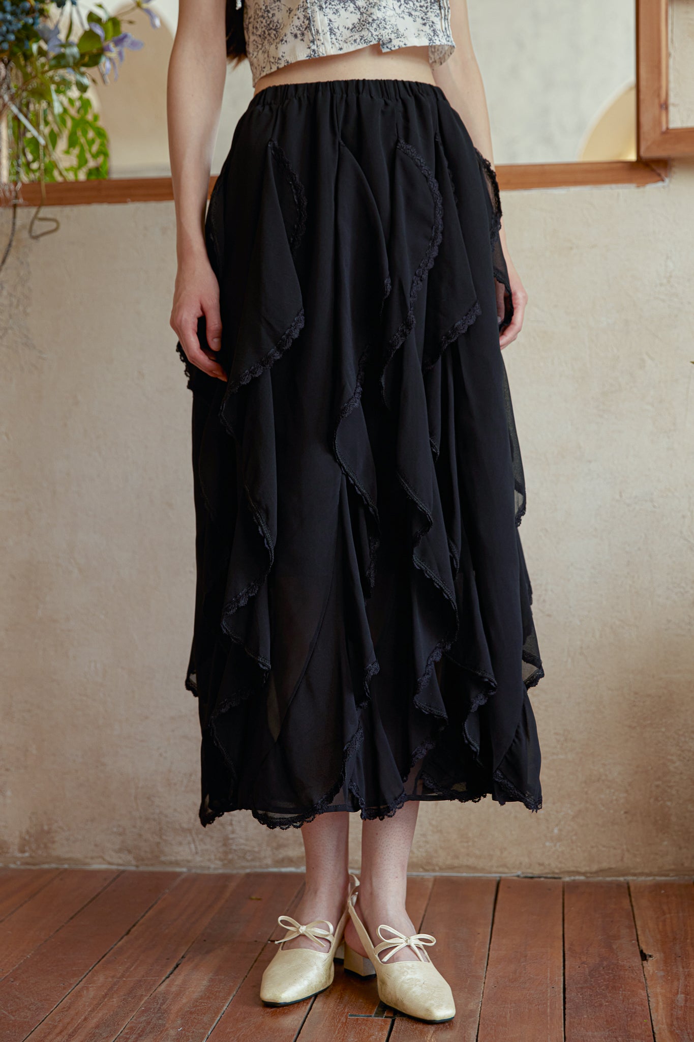 RP2978 - Black Cascading Petal Midi Skirt (2S-2M-2L)