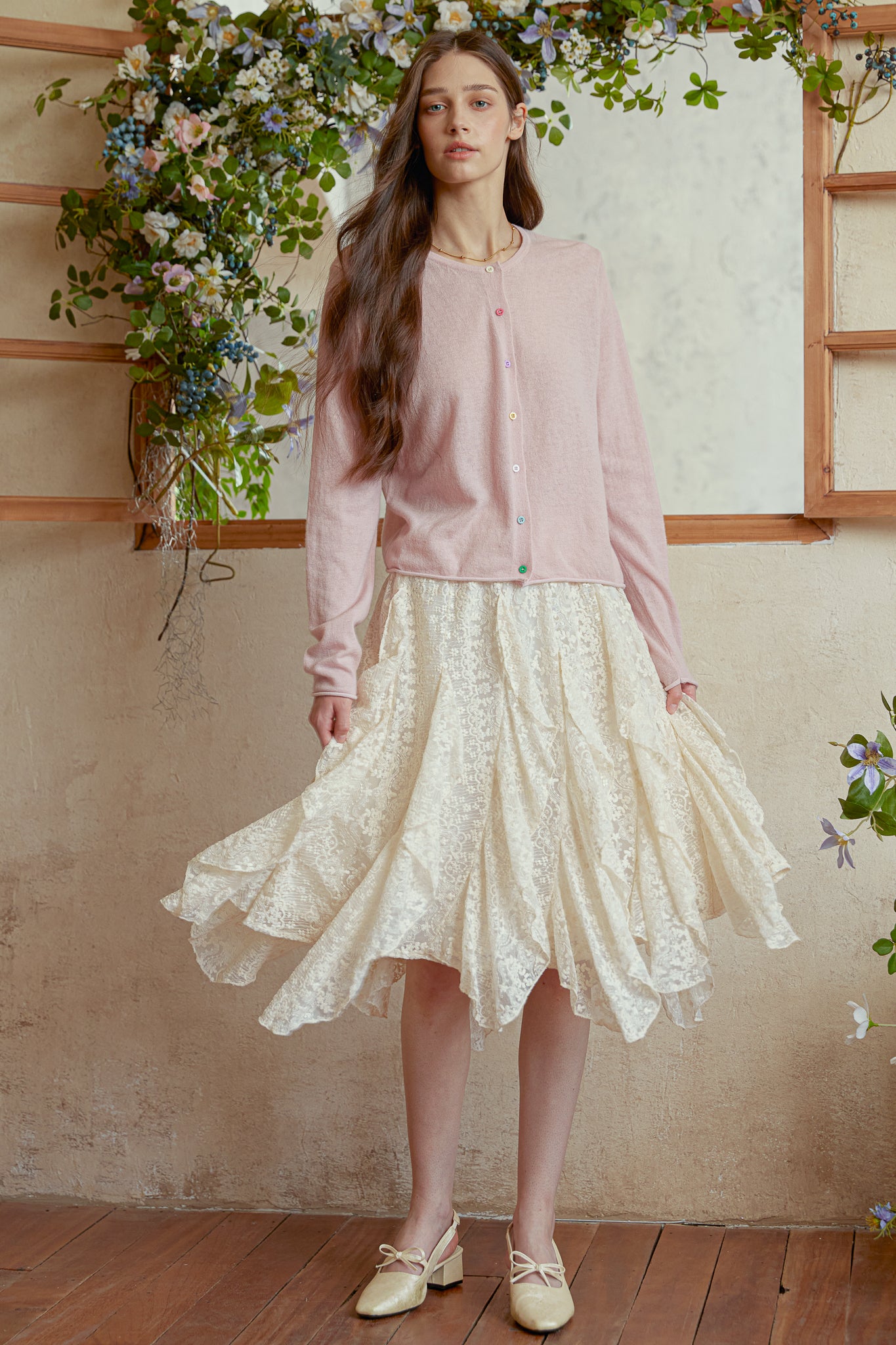 RP2983 - Ivory Lace Cascade Skirt (2S-2M-2L)