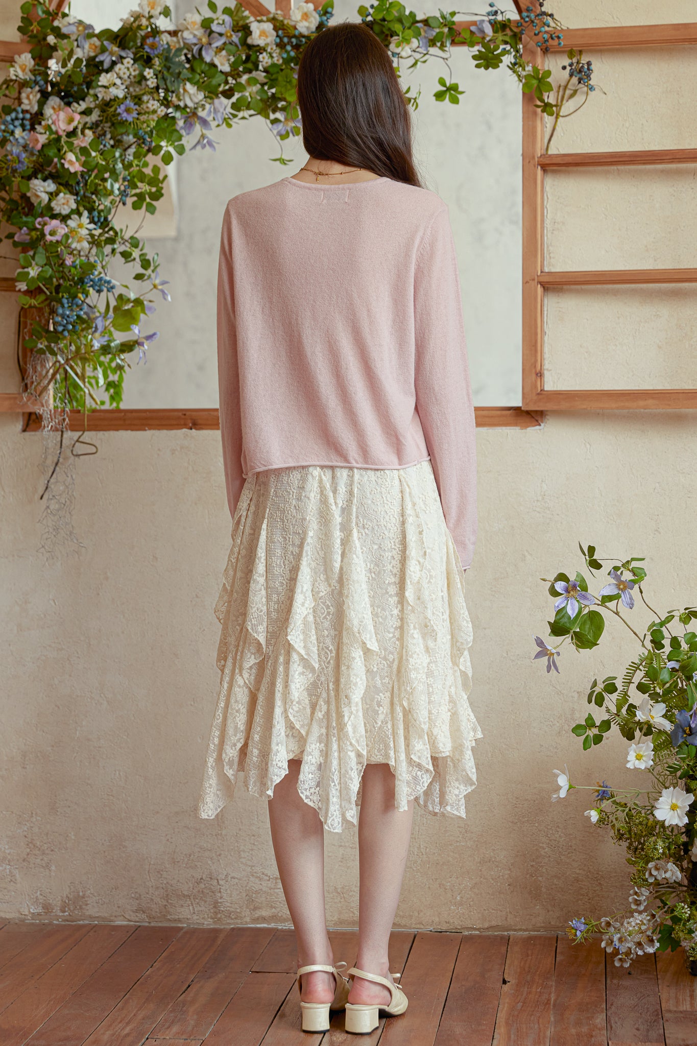 RP2983 - Ivory Lace Cascade Skirt (2S-2M-2L)