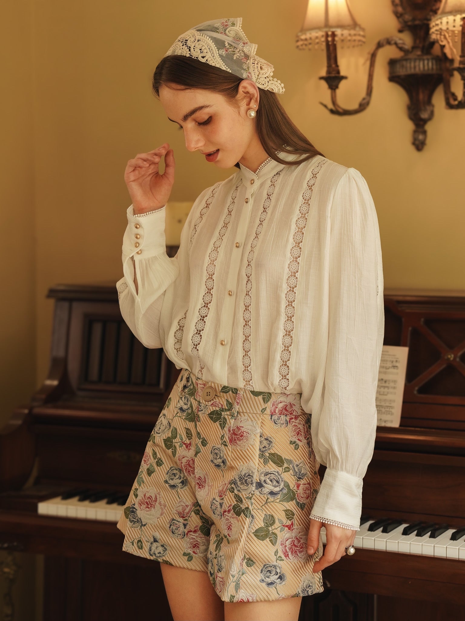 RP2225 - Vintage-Inspired Lace Trimmed Blouse (2S-2M-2L)
