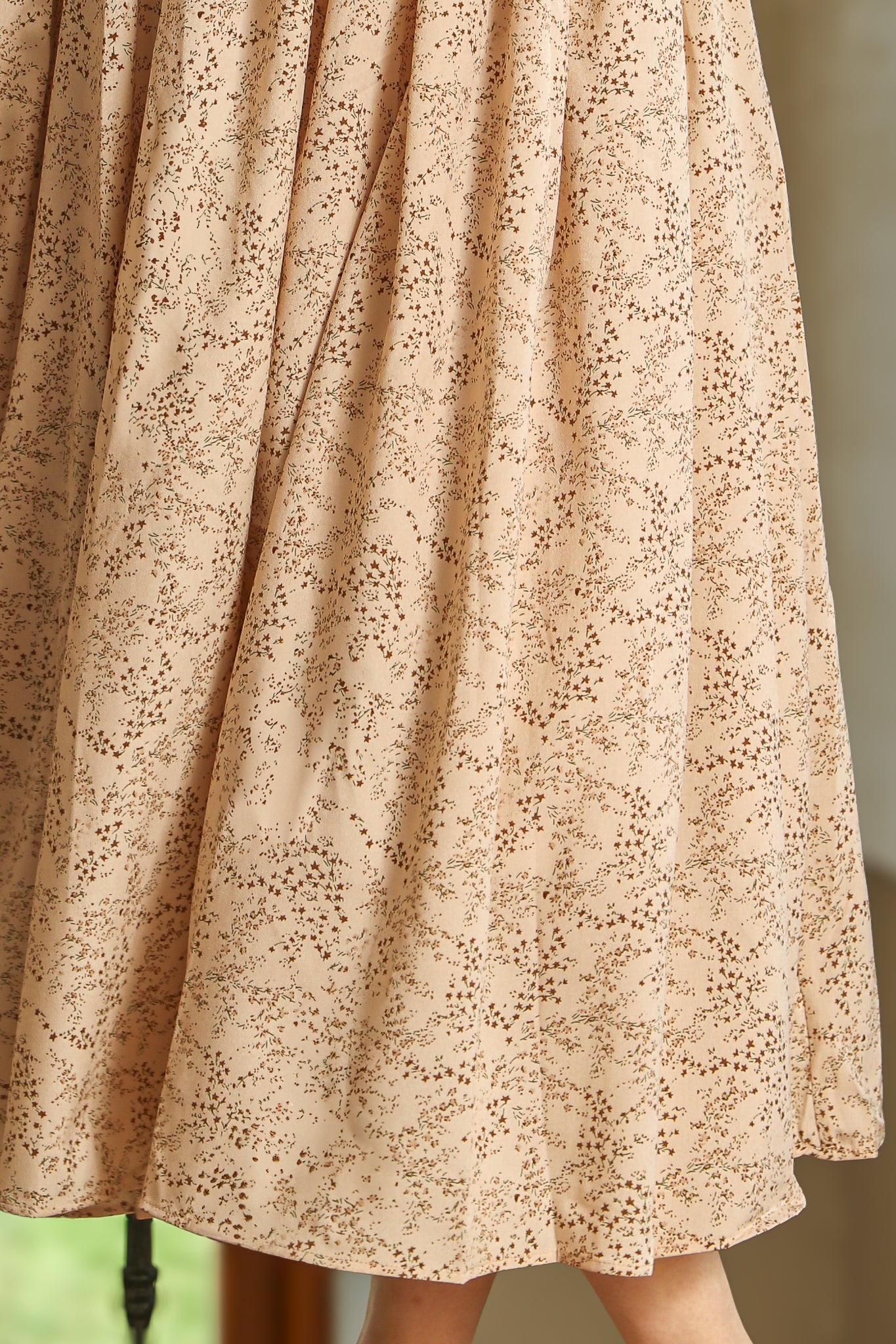 RP2528 - Beige Floral Sundress with Gathered Waist (2S-2M-2L)