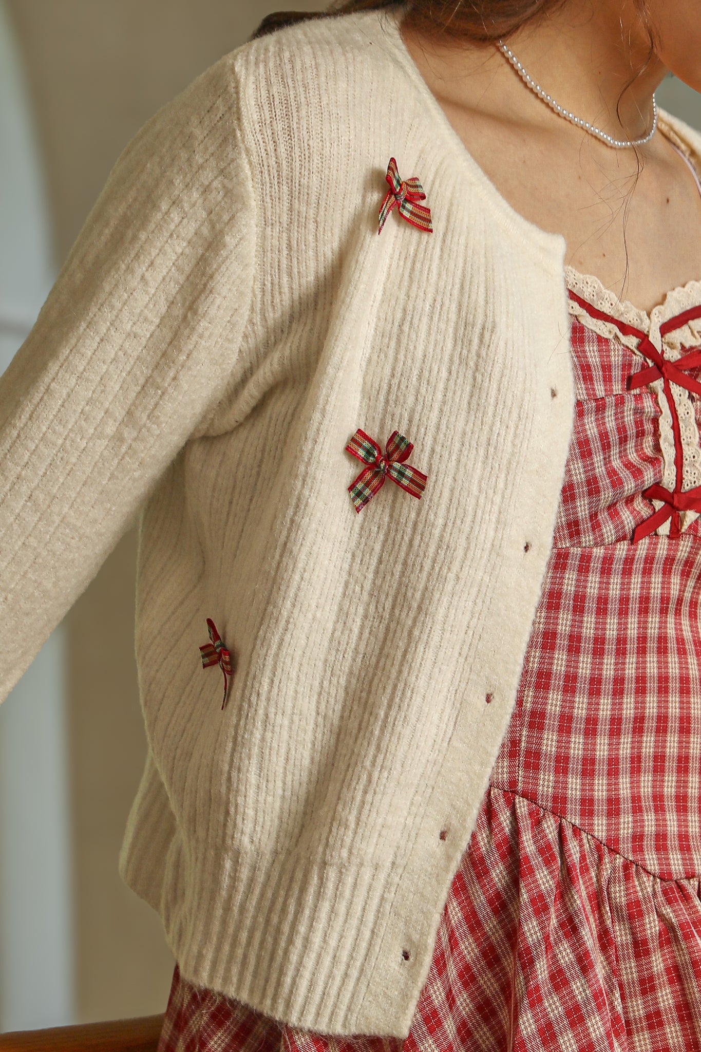 RP2521 - Plaid Bow Embellished Knit Cardigan (2S-2M-2L)