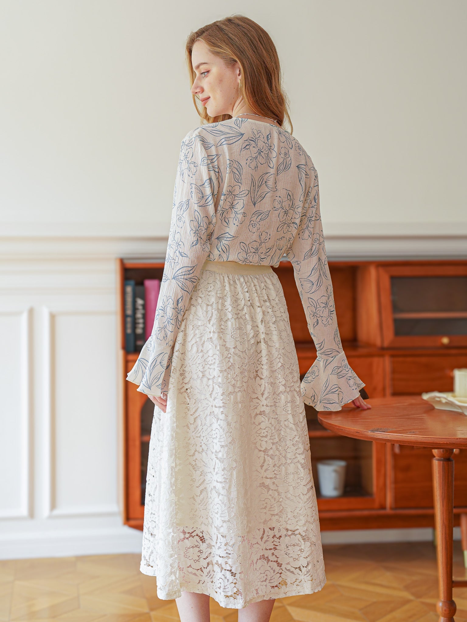 RP2329 - Cream Lace Midi Skirt (2S-2M-2L)