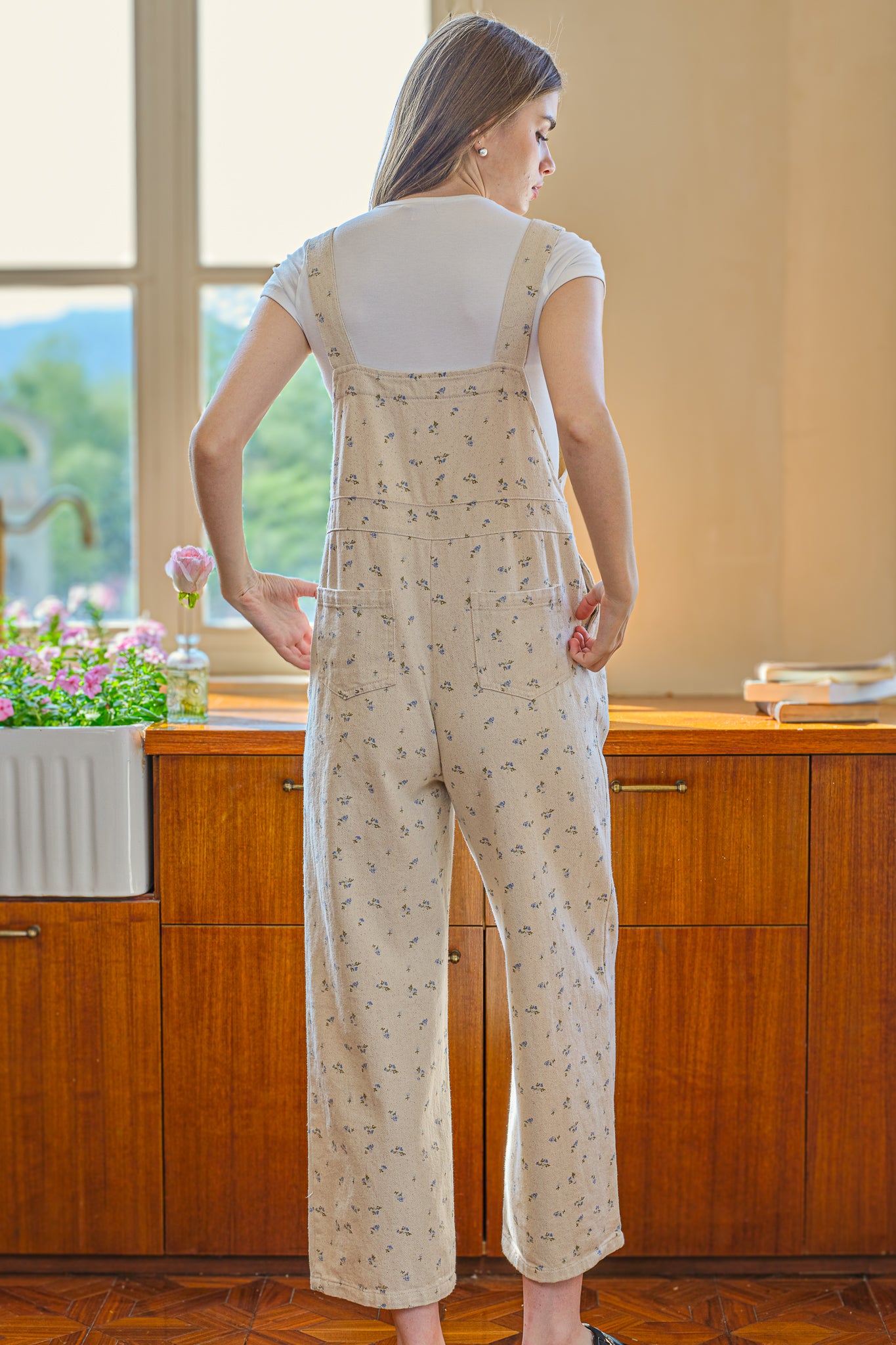 RP2544 - Floral-Patterned Relaxed Overalls (2S-2M-2L)