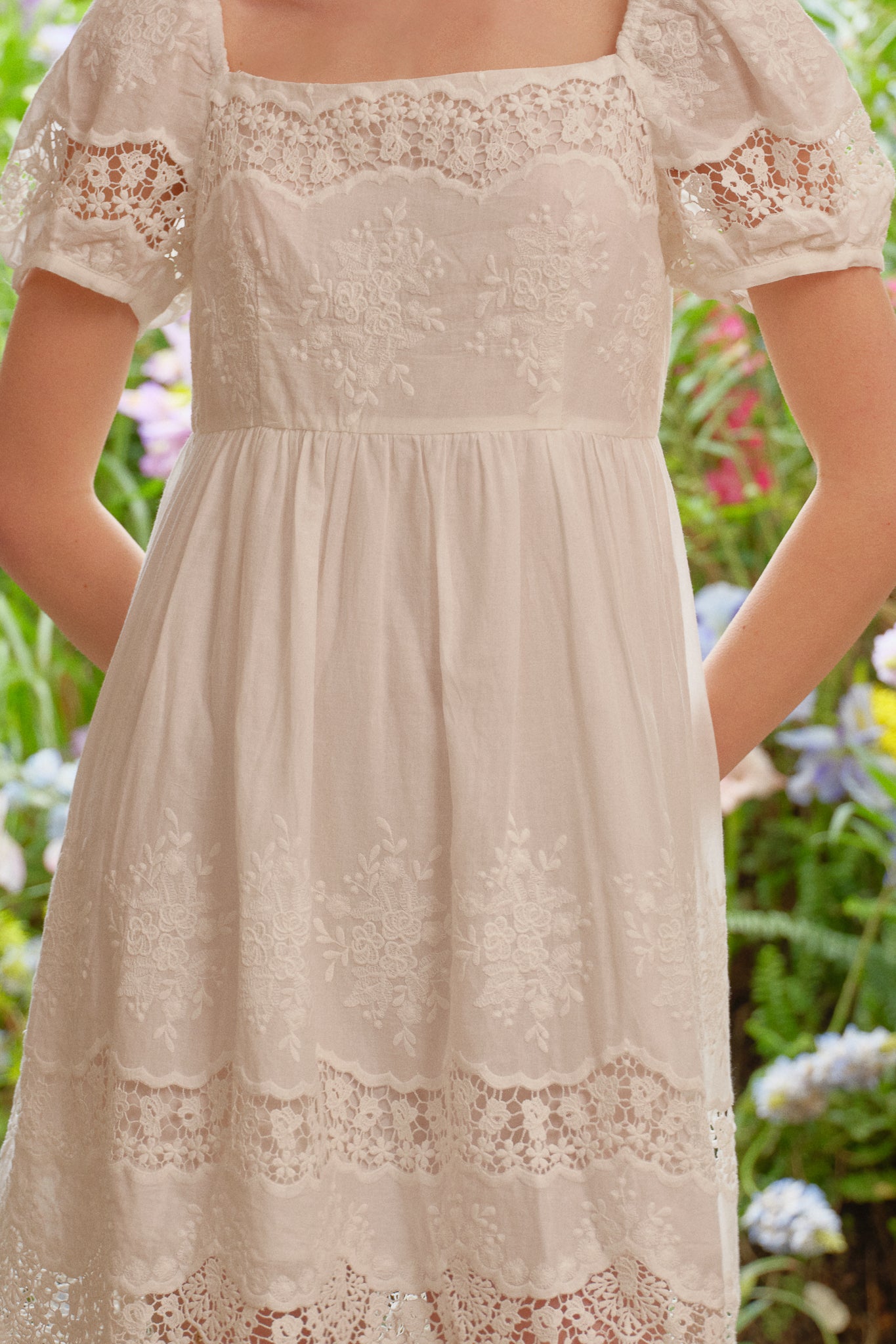RP2685 - Romantic Garden Lace Dress (2S-2M-2L)