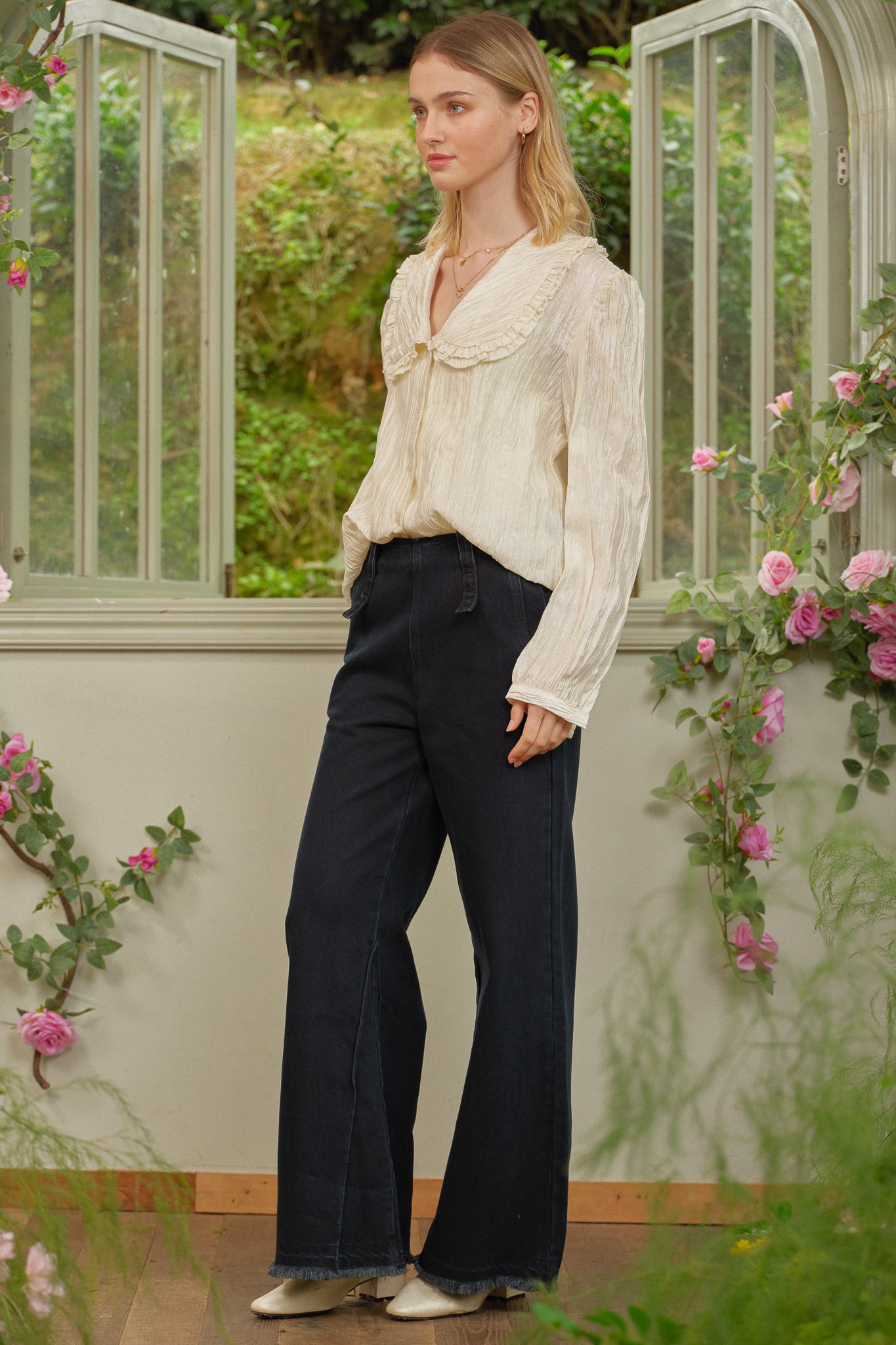 RP2679 - Shimmering Statement Collar Textured Blouse (2S-2M-2L)