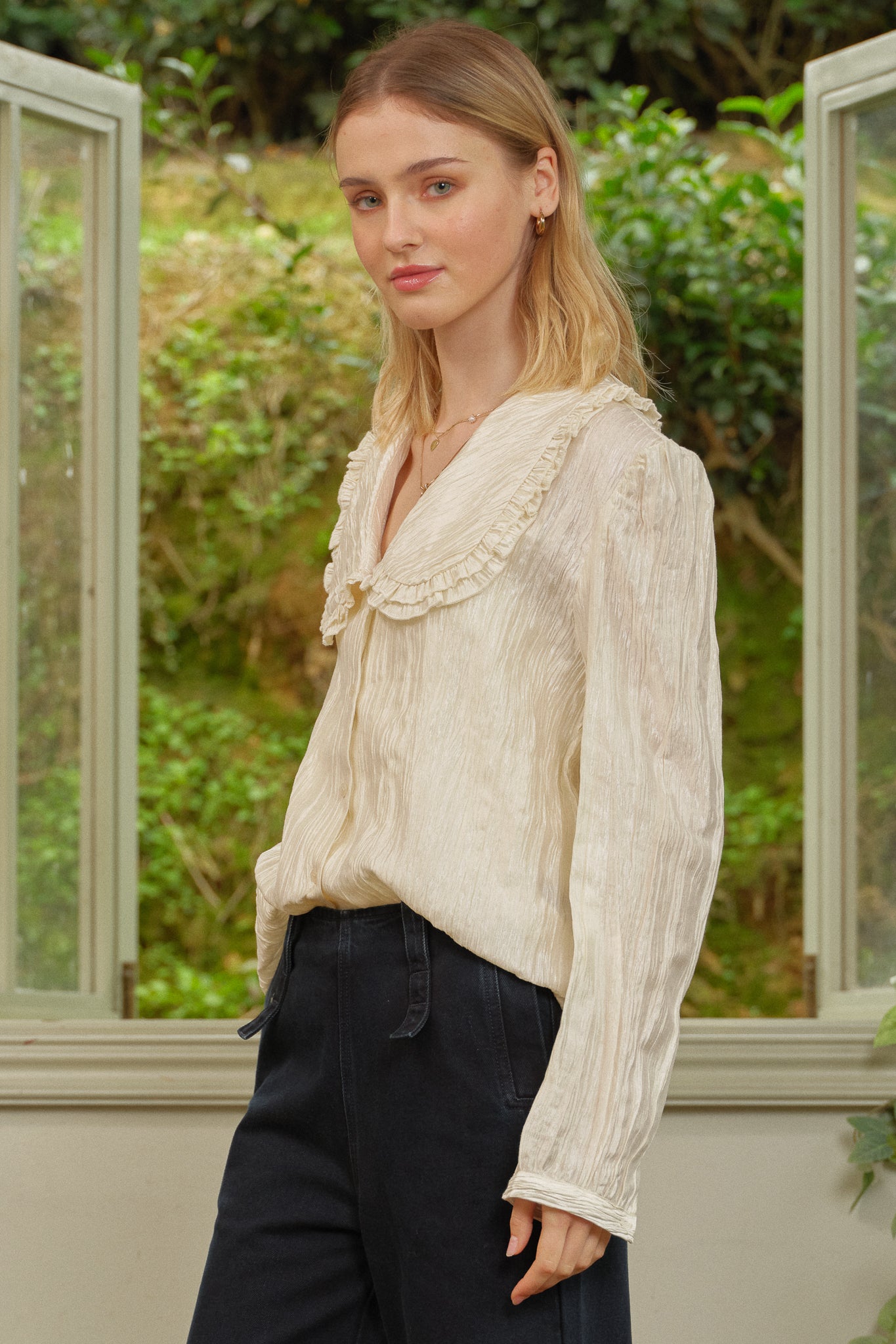 RP2679 - Shimmering Statement Collar Textured Blouse (2S-2M-2L)