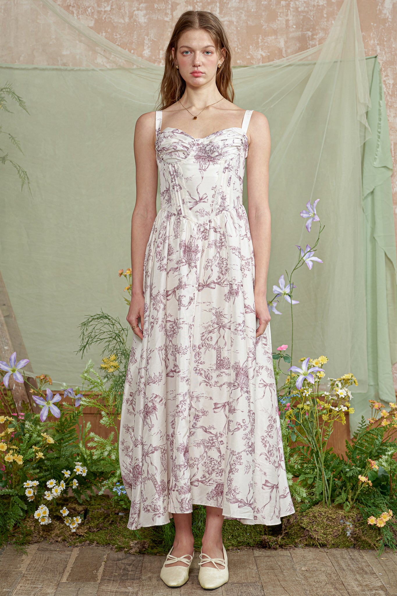 RP2828 - Classical Garden Toile Dress (2S-2M-2L)