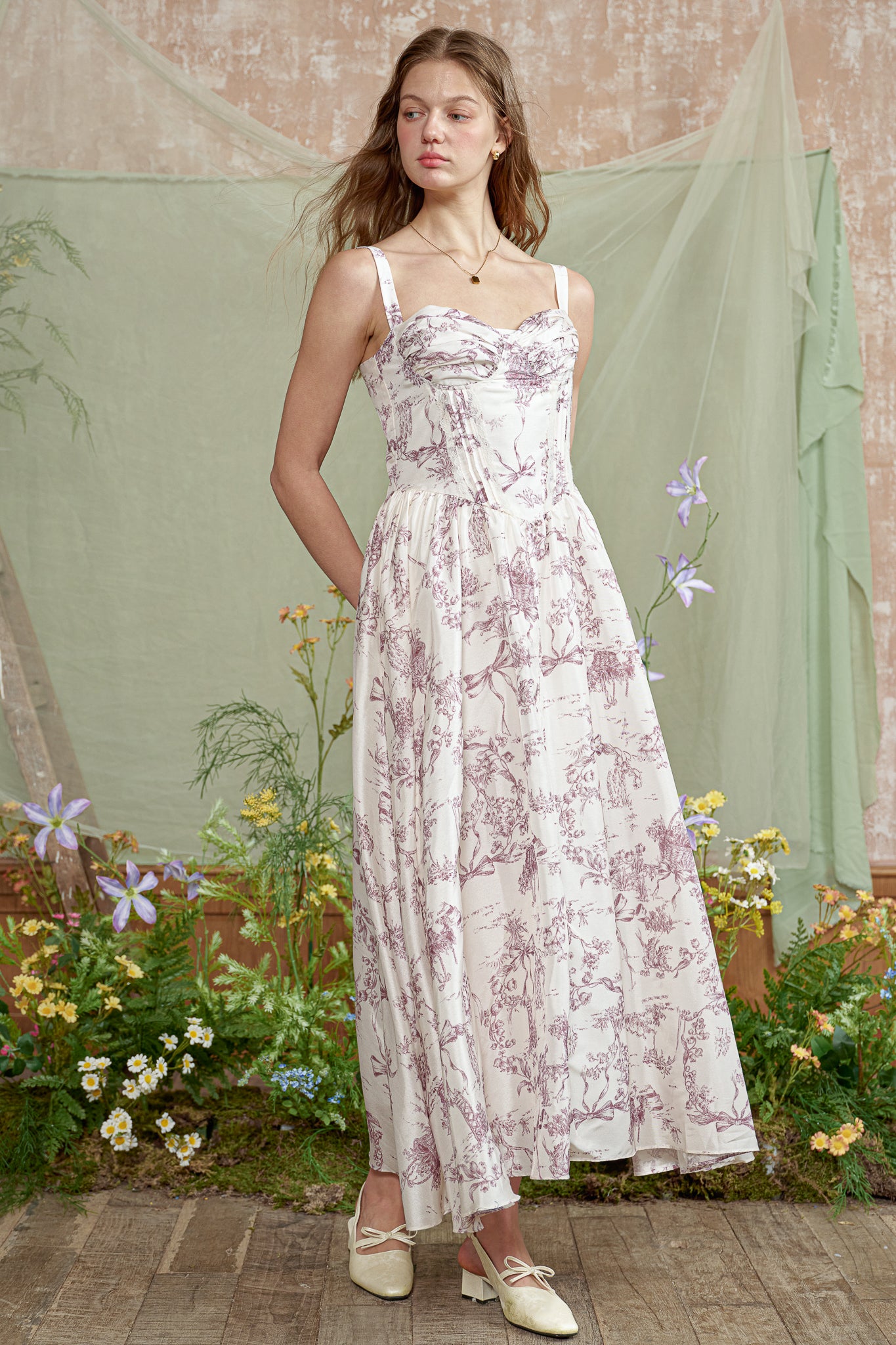 RP2828 - Classical Garden Toile Dress (2S-2M-2L)