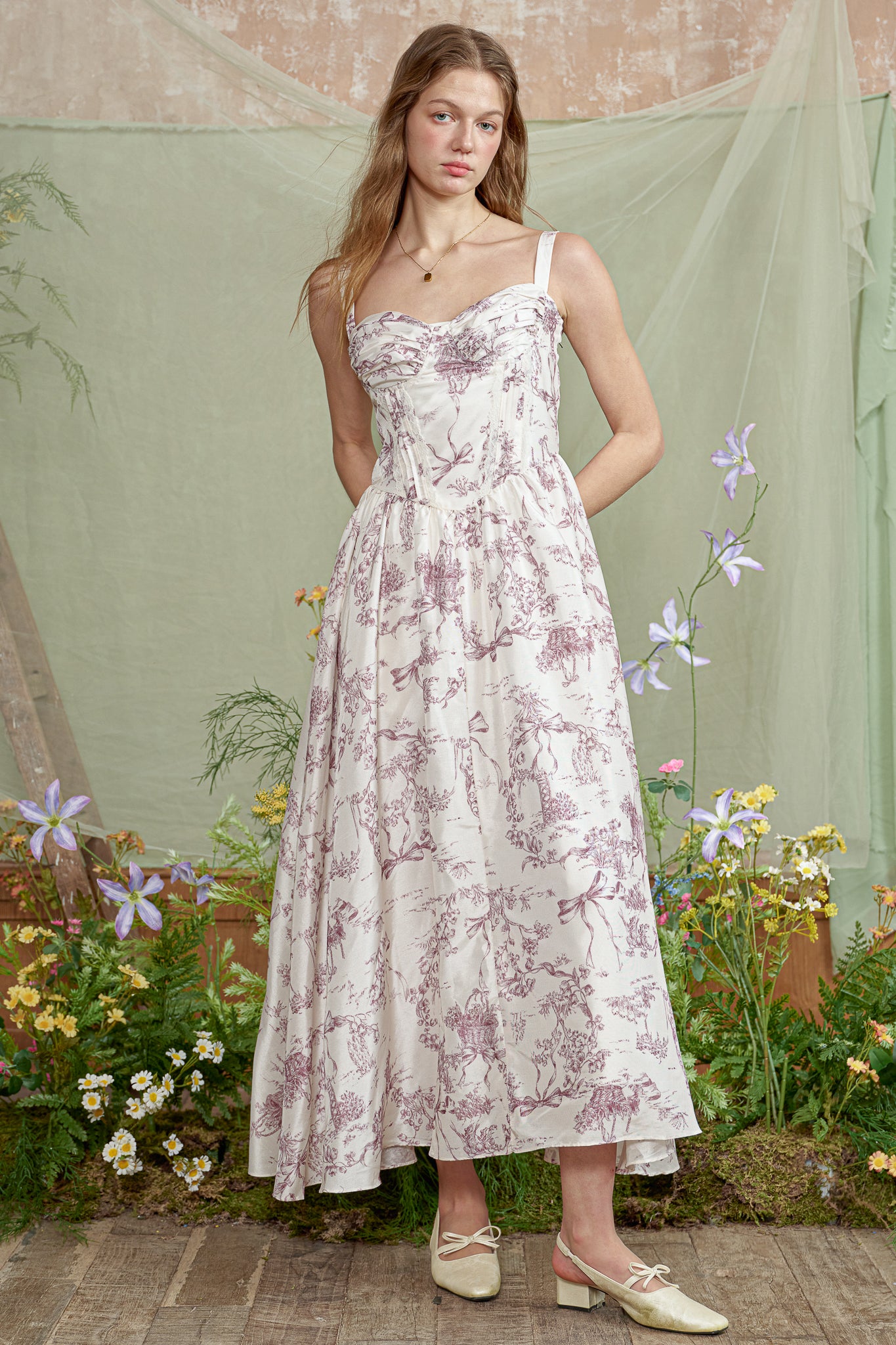 RP2828 - Classical Garden Toile Dress (2S-2M-2L)
