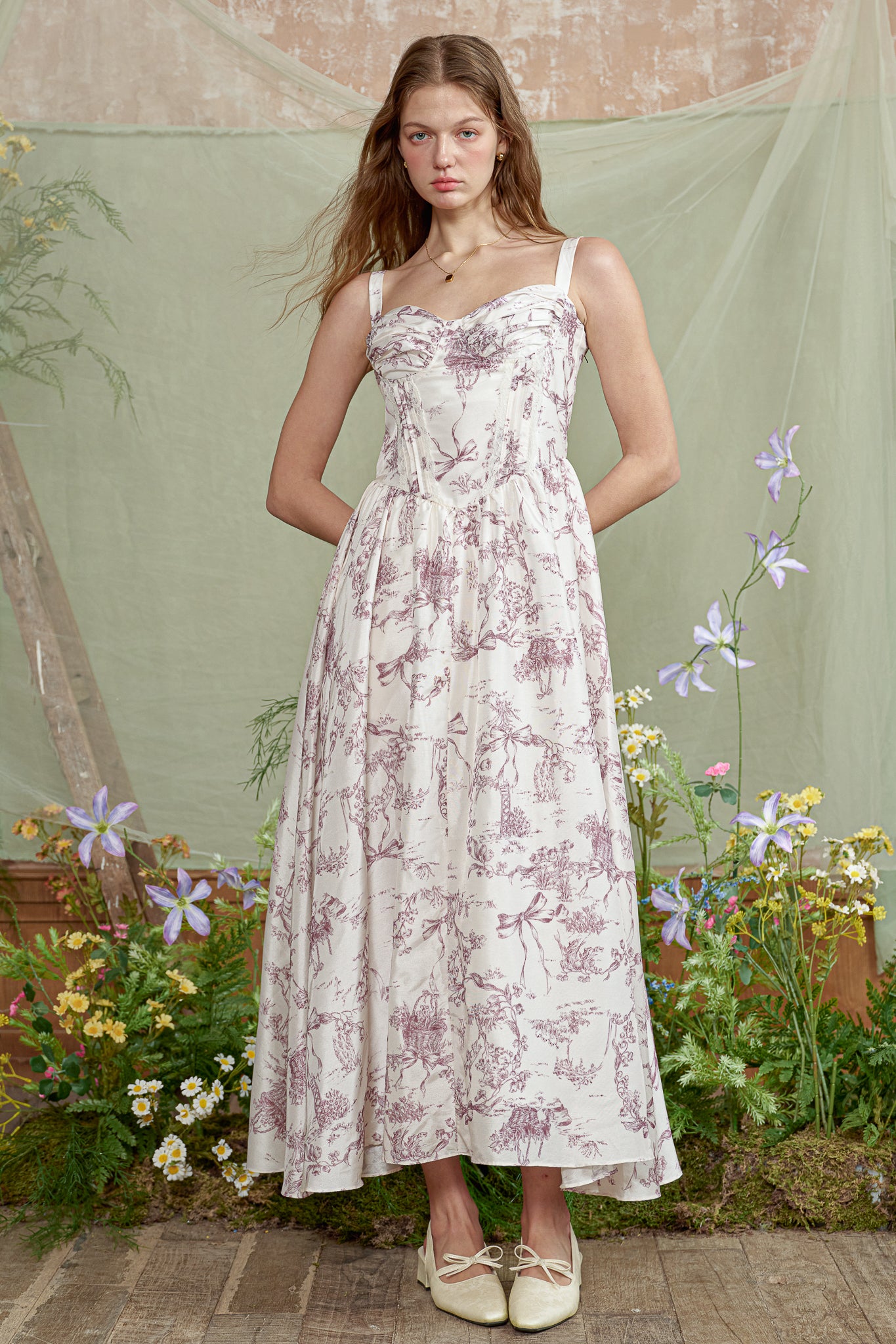 RP2828 - Classical Garden Toile Dress (2S-2M-2L)