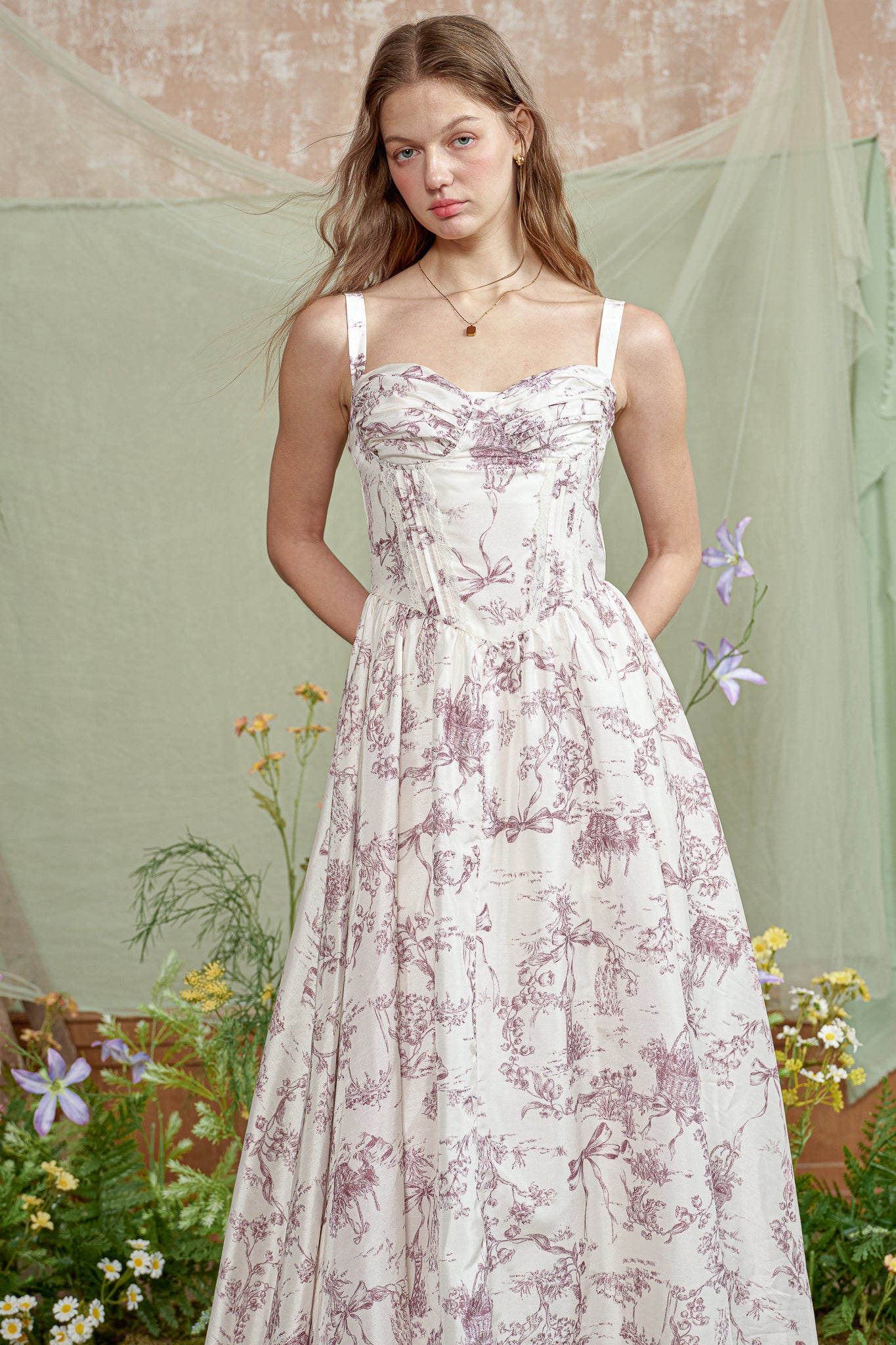 RP2828 - Classical Garden Toile Dress (2S-2M-2L)