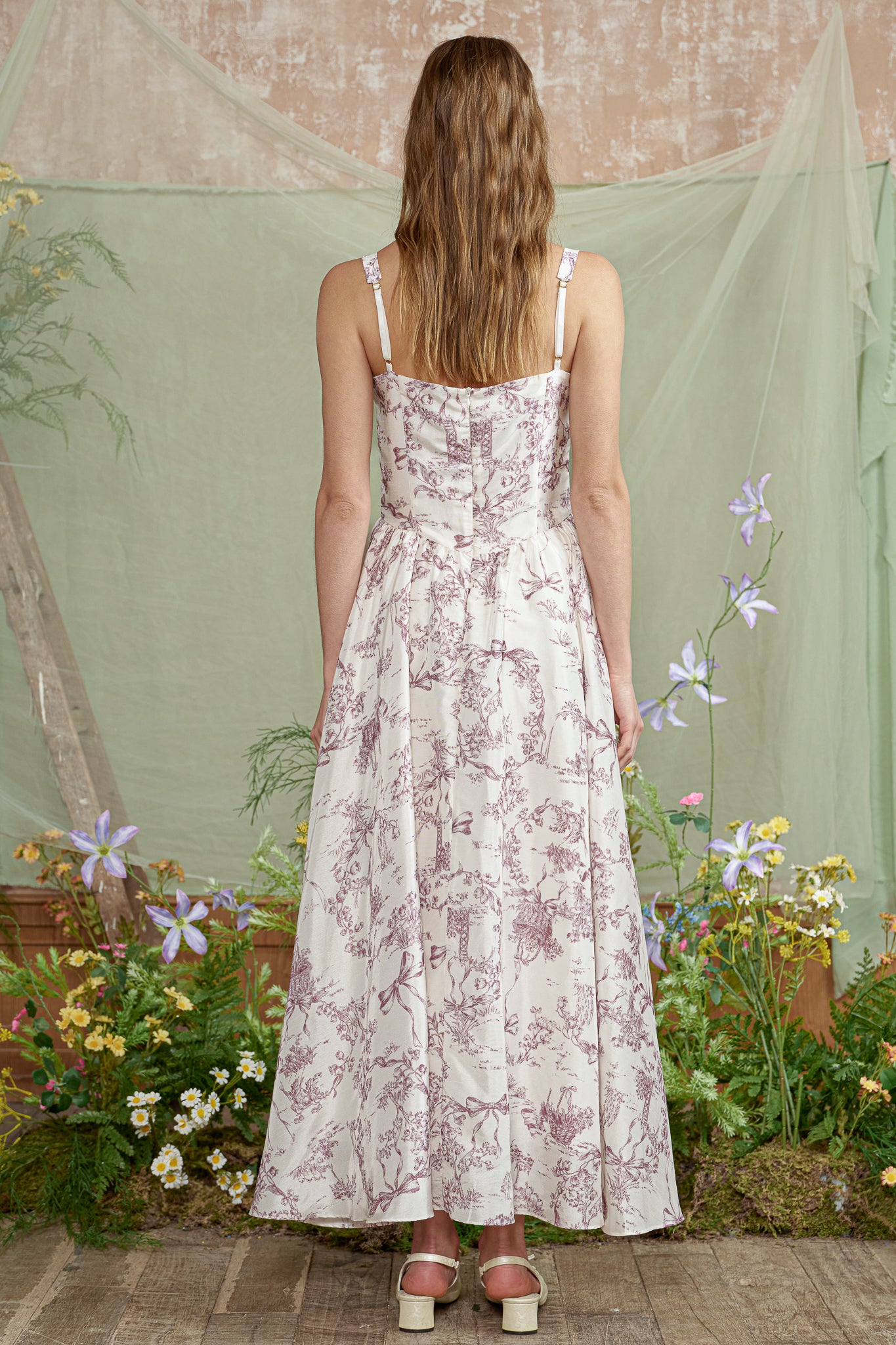 RP2828 - Classical Garden Toile Dress (2S-2M-2L)