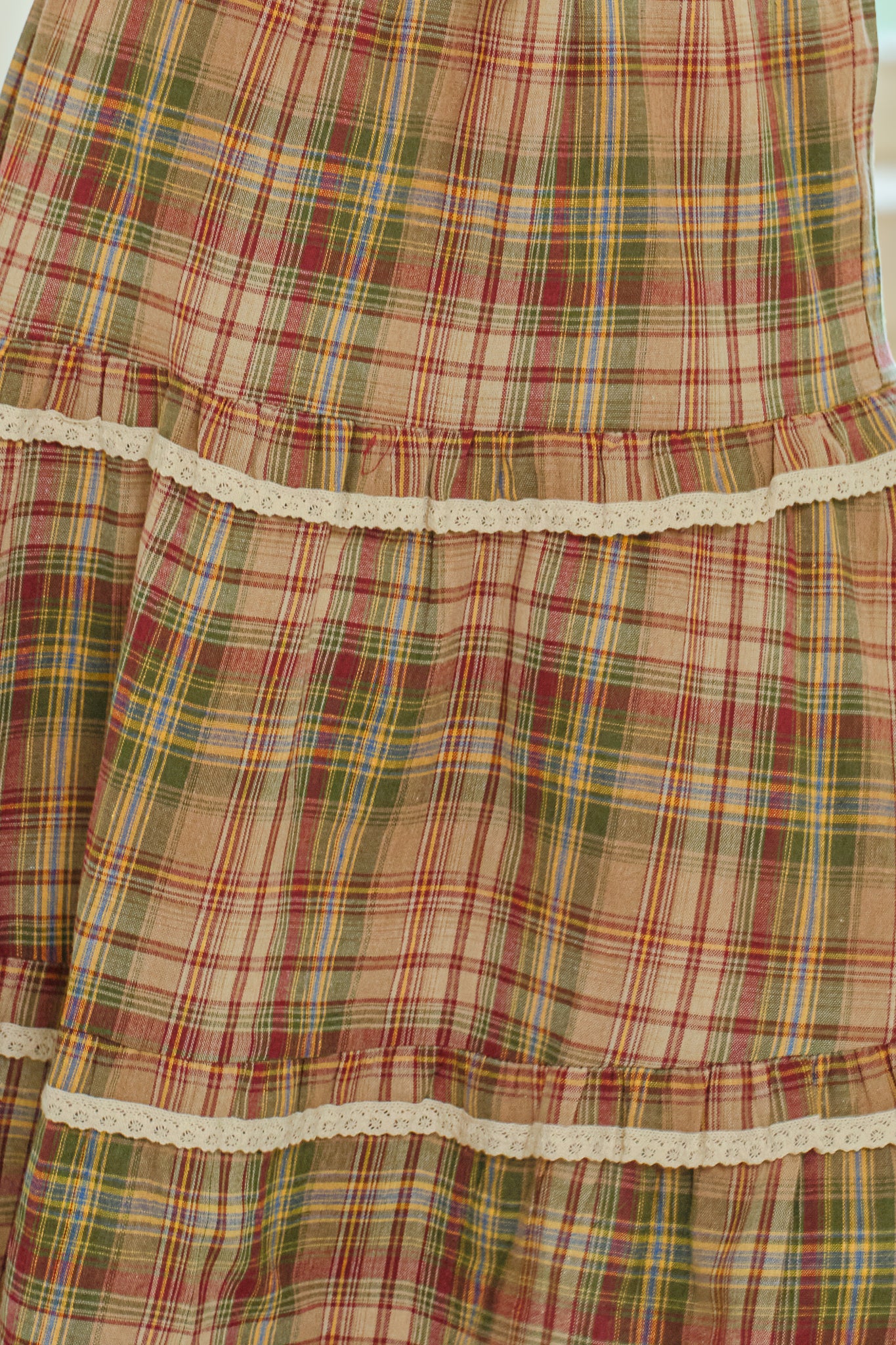 RP2572 - Lace-Trimmed Plaid Skirt (2S-2M-2L)