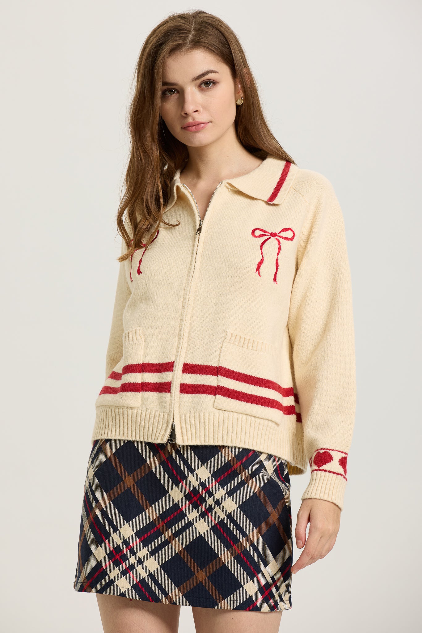 Cream Zip-Up Cardigan with Red Bow Embroidery (2S-2M-2L)