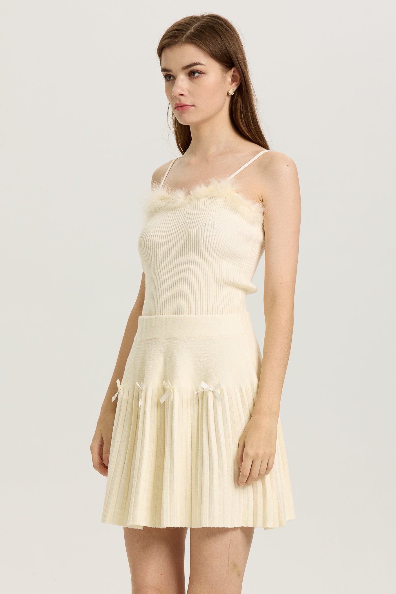 Cream Pleated Knit Skirt with Ribbon Bow (2S-2M-2L)