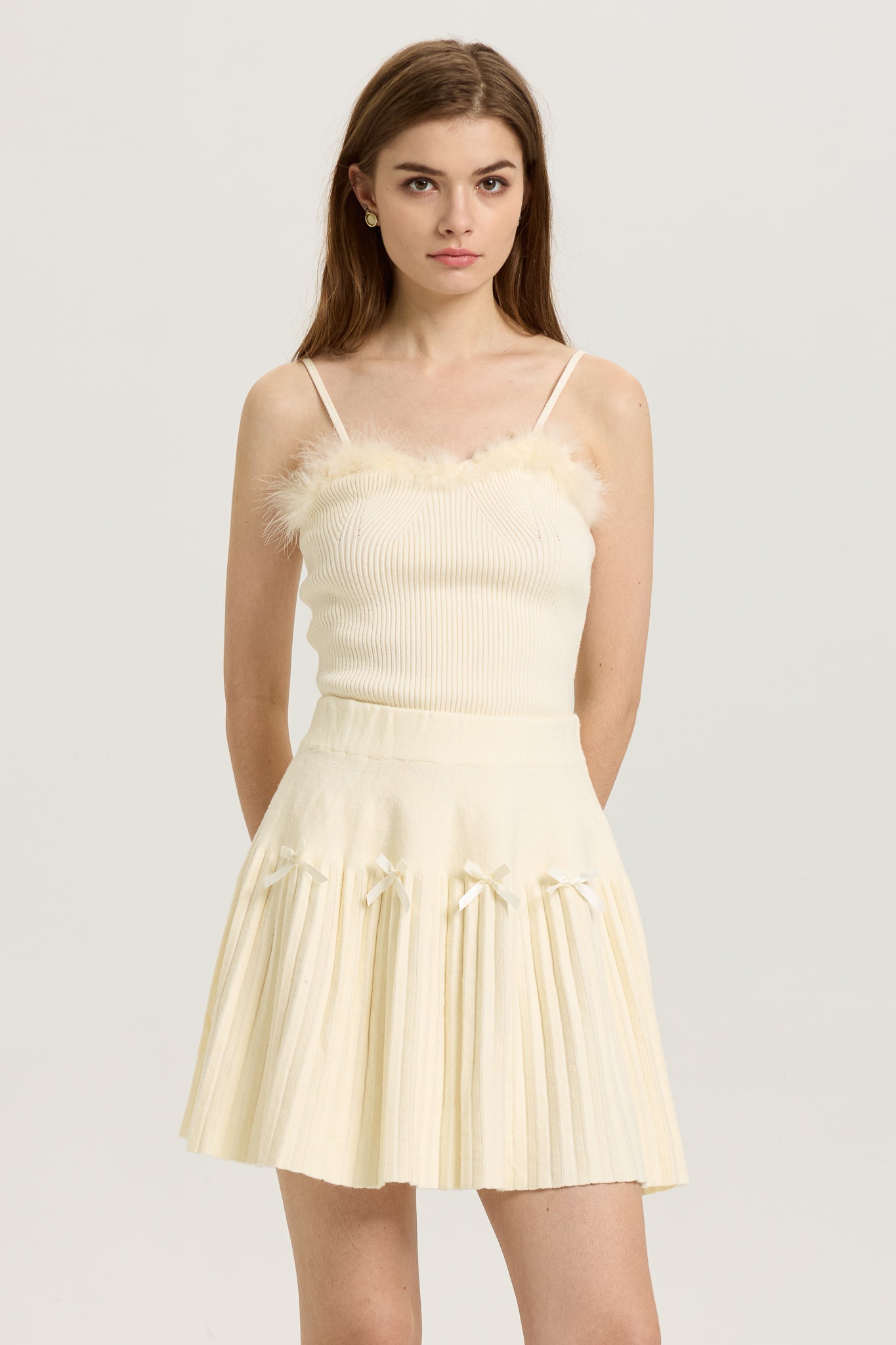 Cream Pleated Knit Skirt with Ribbon Bow (2S-2M-2L)