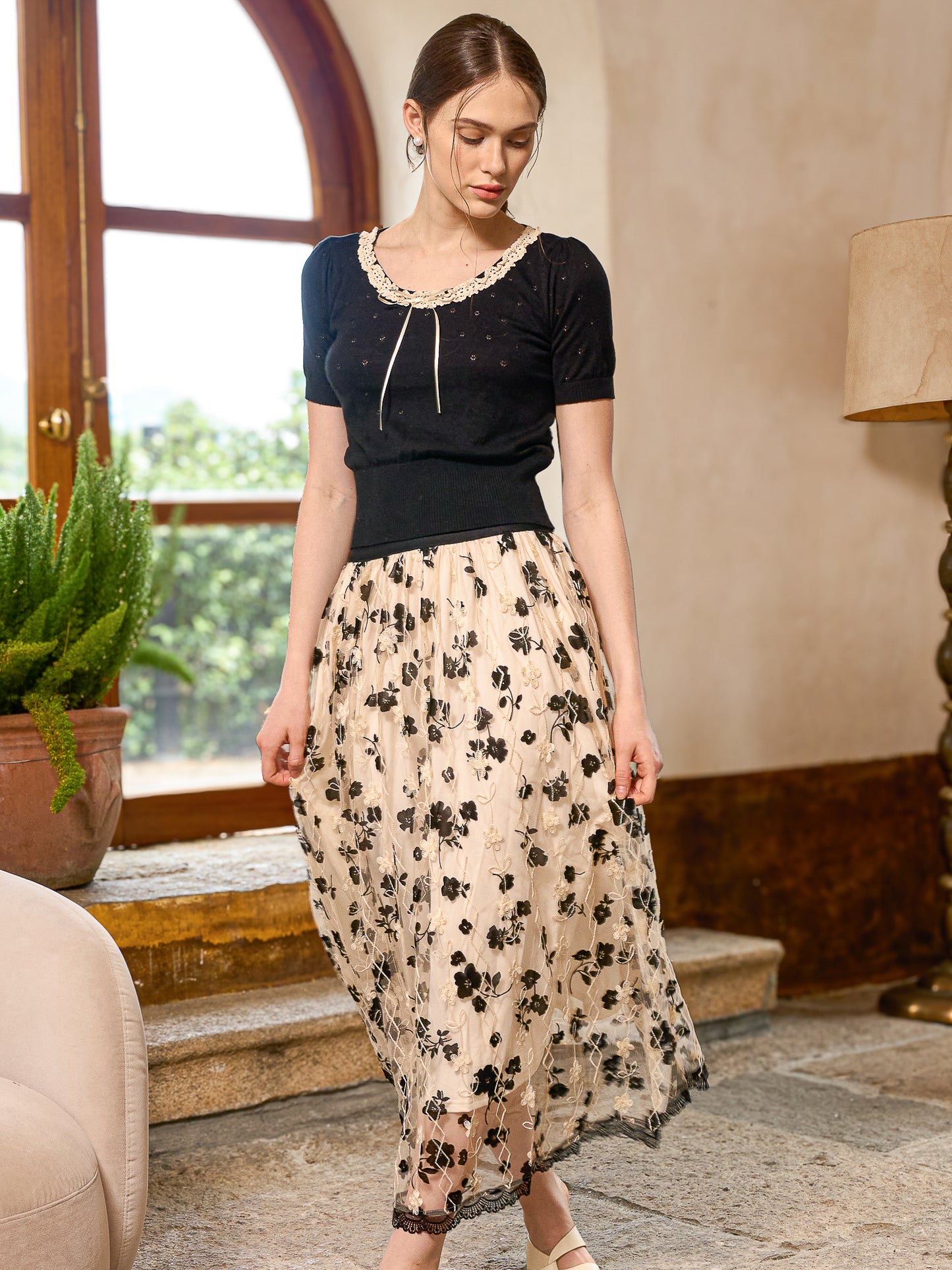 Black Lace Garden Skirt (2S-2M-2L)