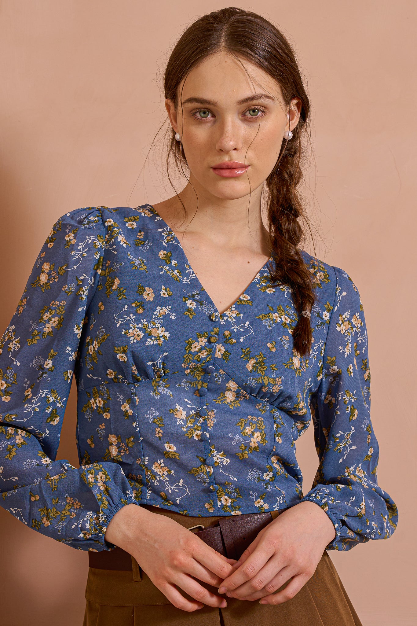 Blue Floral V-Neck Blouse with Puff Sleeves (2S-2M-2L)