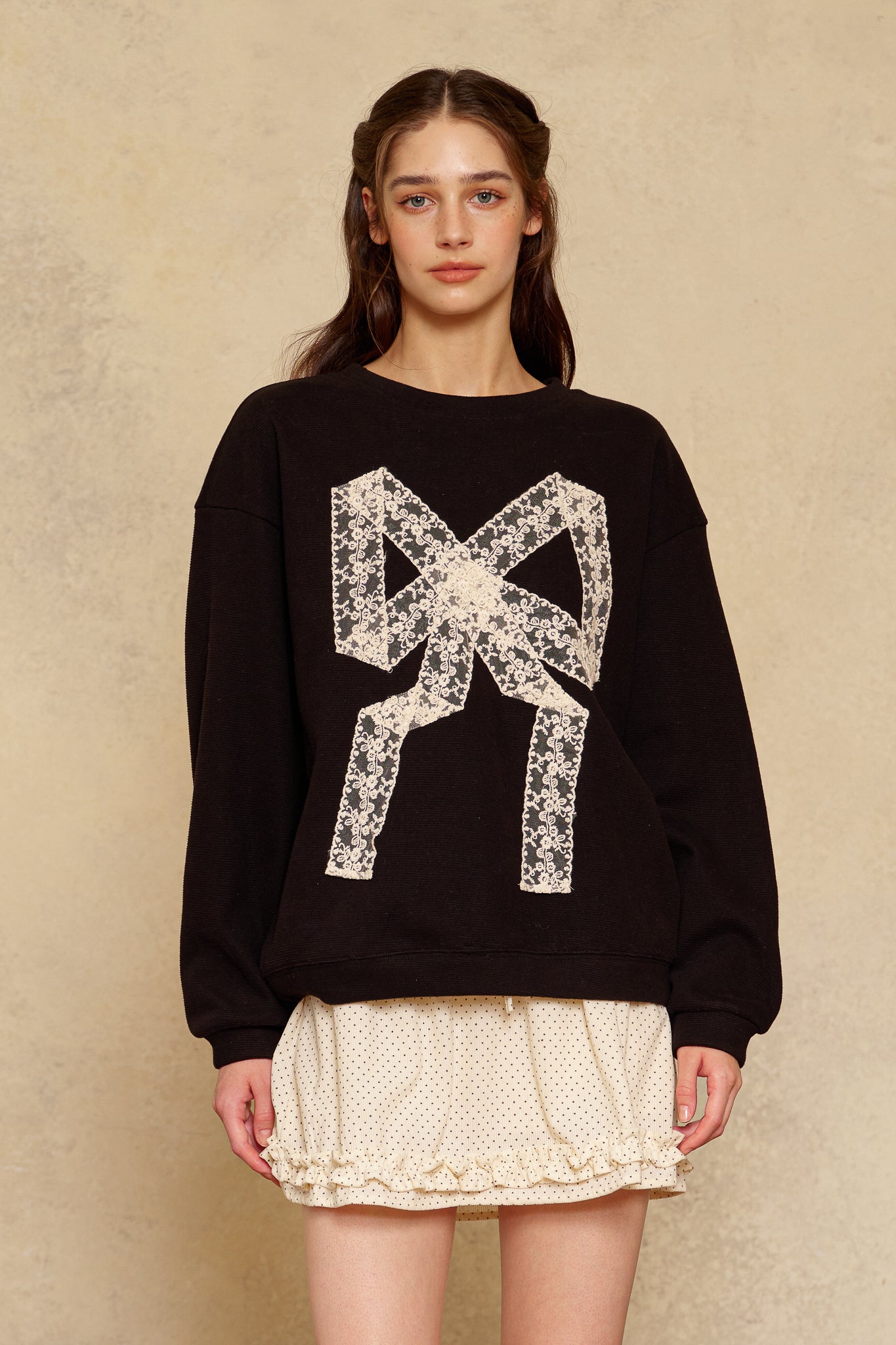 RP2908 - Oversized Lace Bow Sweatshirt (2S-2M-2L)