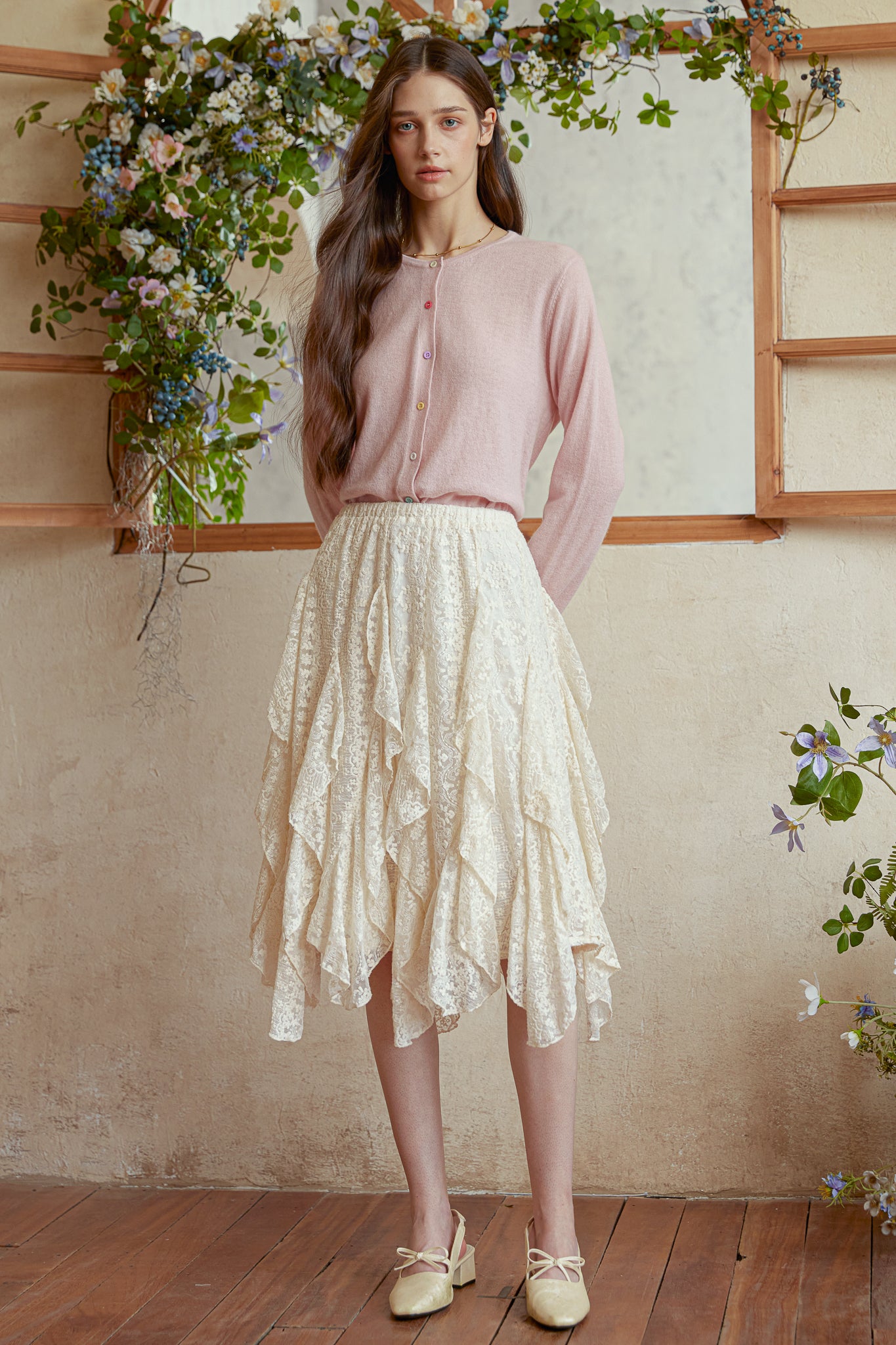 RP2983 - Ivory Lace Cascade Skirt (2S-2M-2L)