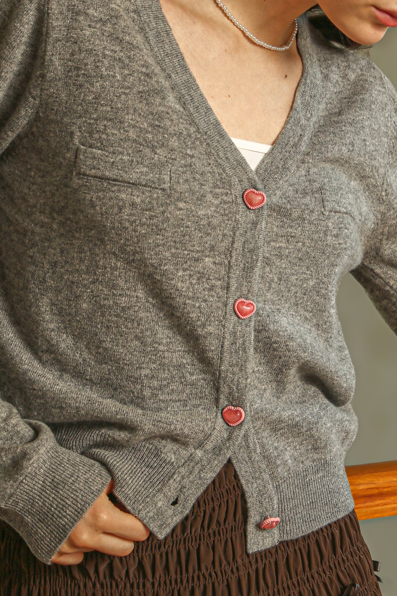 100% Wool Heart Button Knit Cardigan (2S-2M-2L)