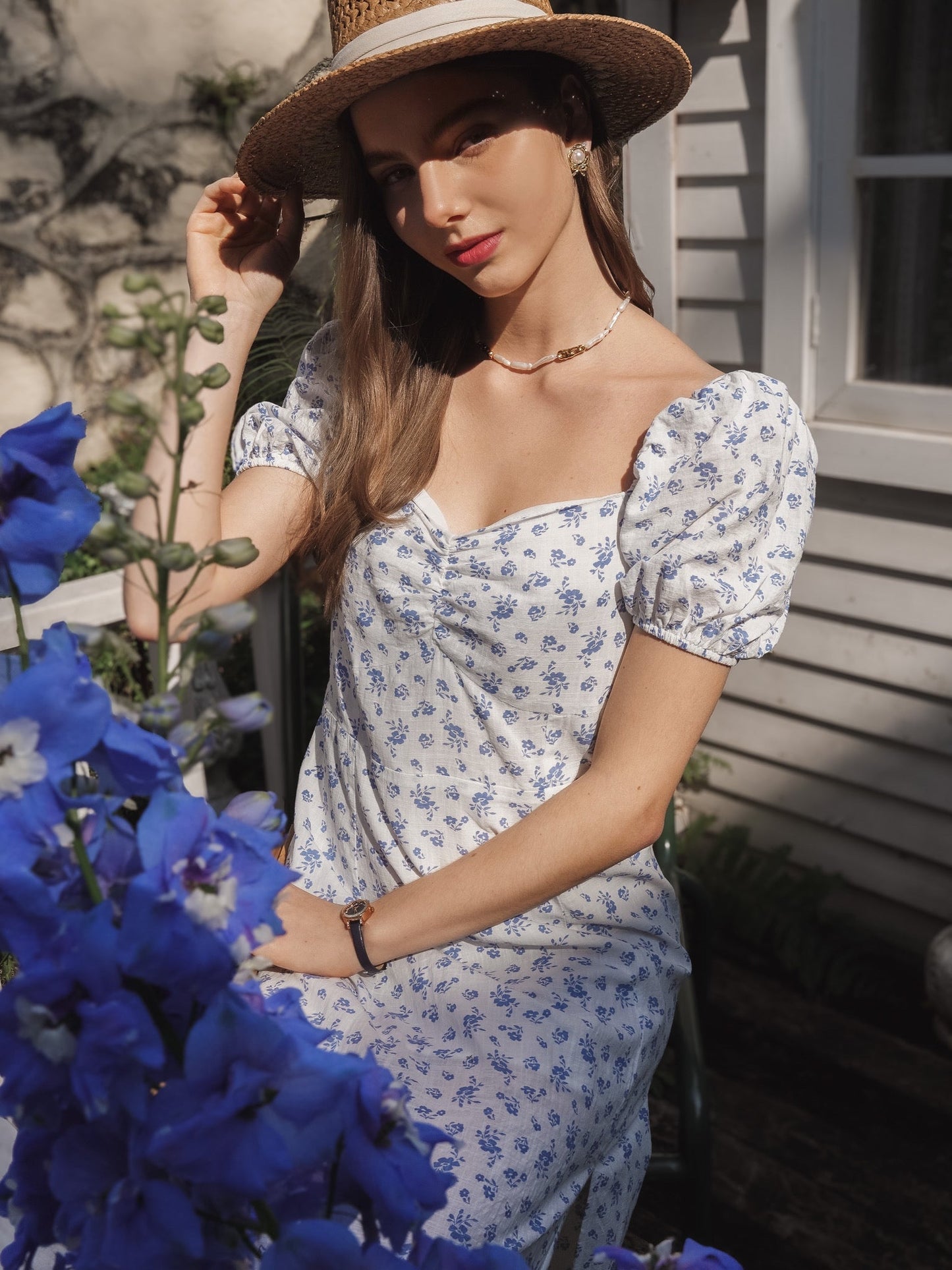 Vintage-Inspired Blue Floral Midi Dress with Puff Sleeves (2S-2M-2L)