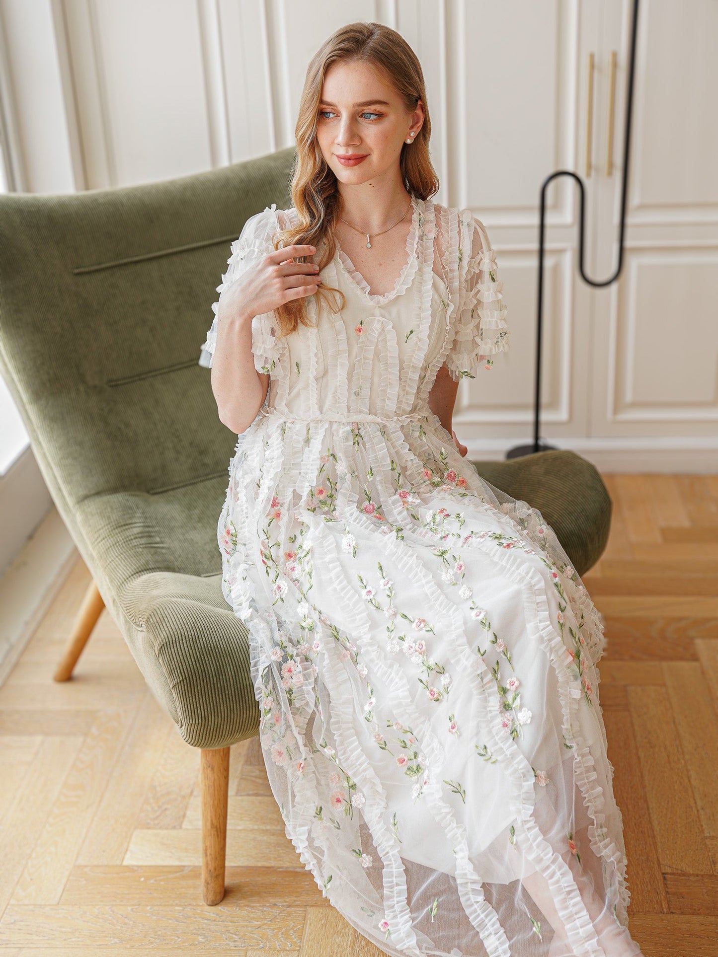 Dreamy Garden Embroidered Midi Dress (2S-2M-2L)