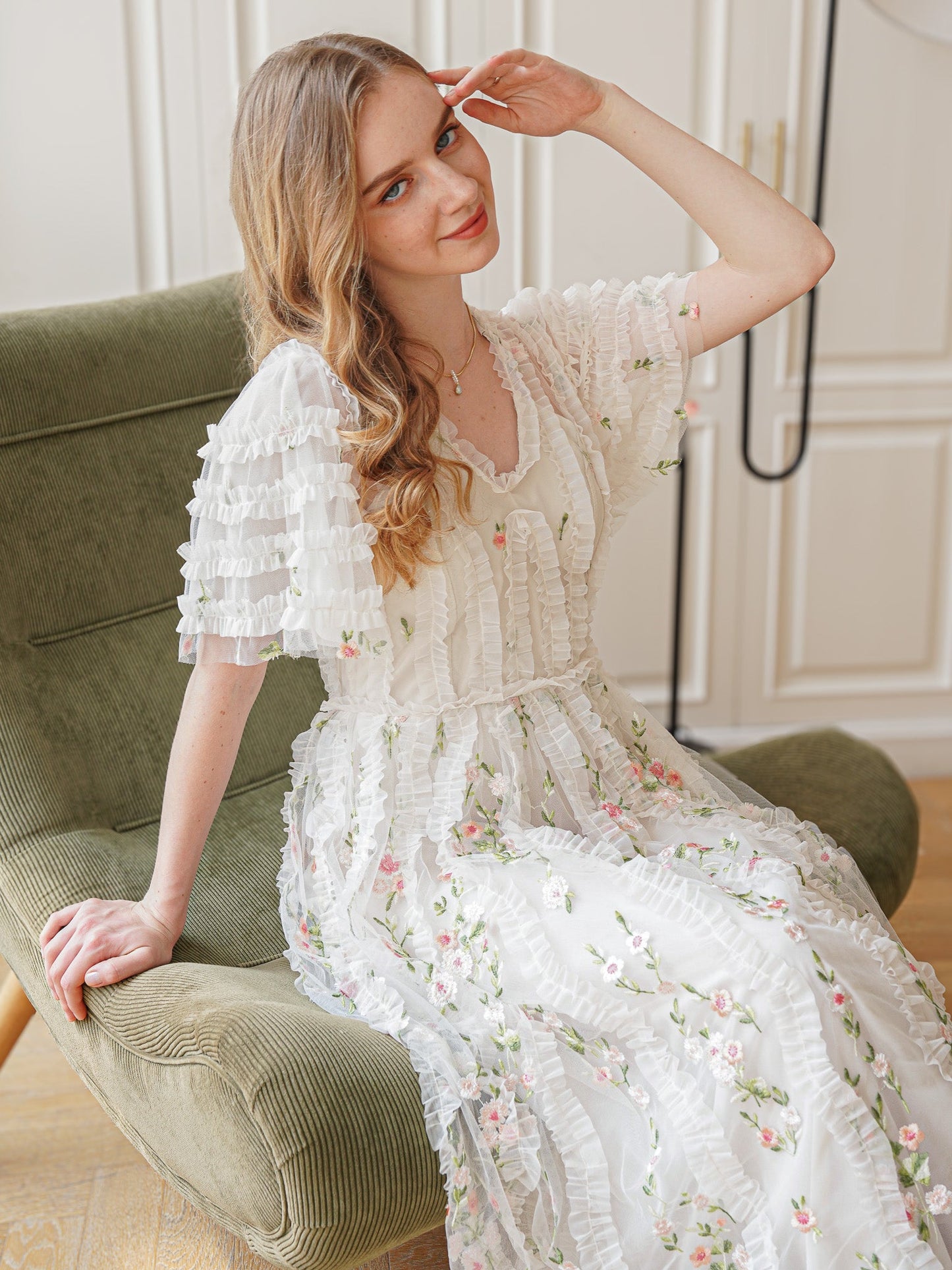 Dreamy Garden Embroidered Midi Dress (2S-2M-2L)