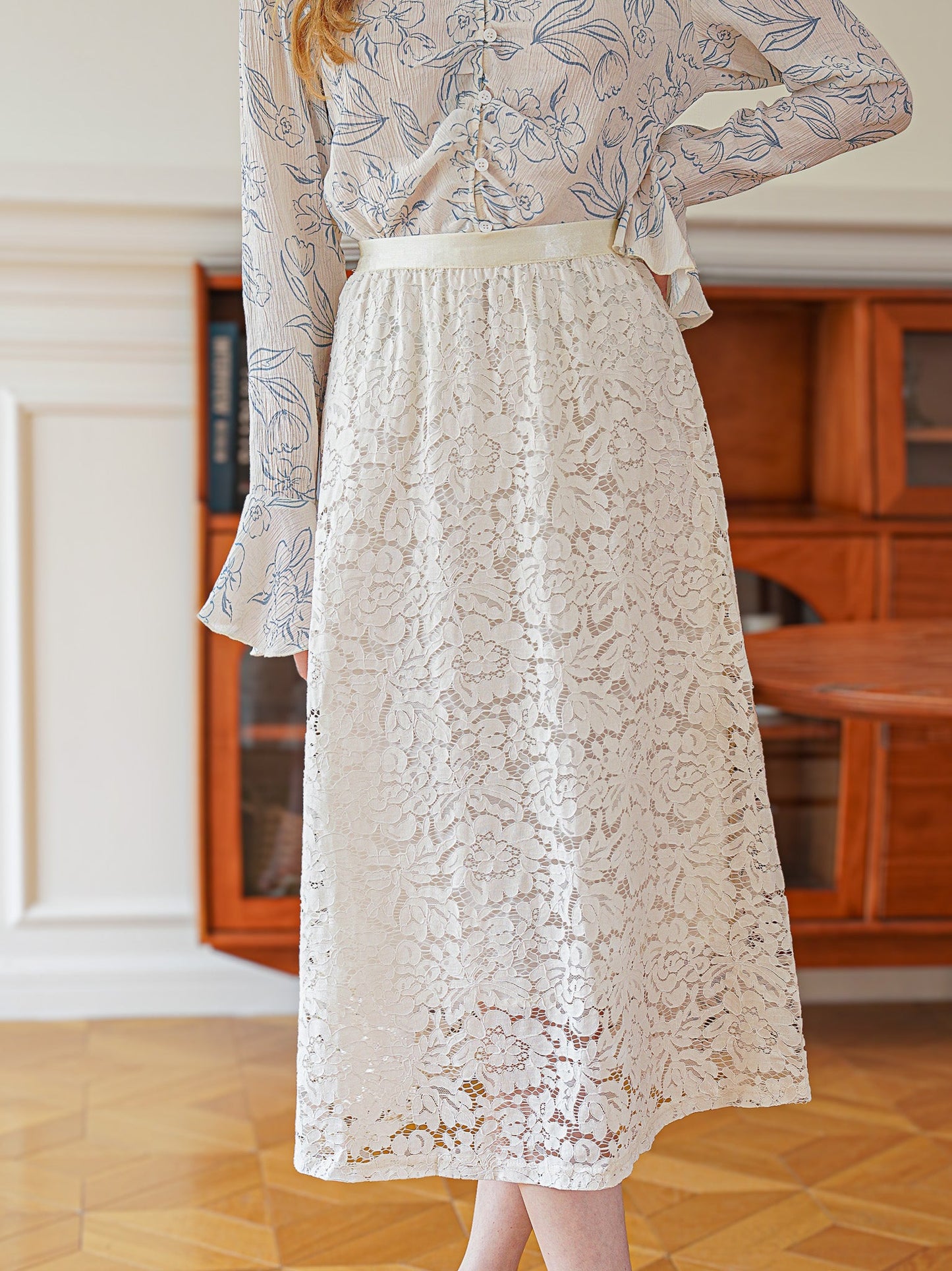 Cream Lace Midi Skirt (2S-2M-2L)