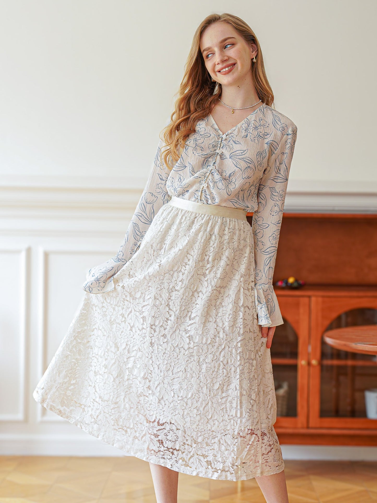 Cream Lace Midi Skirt (2S-2M-2L)