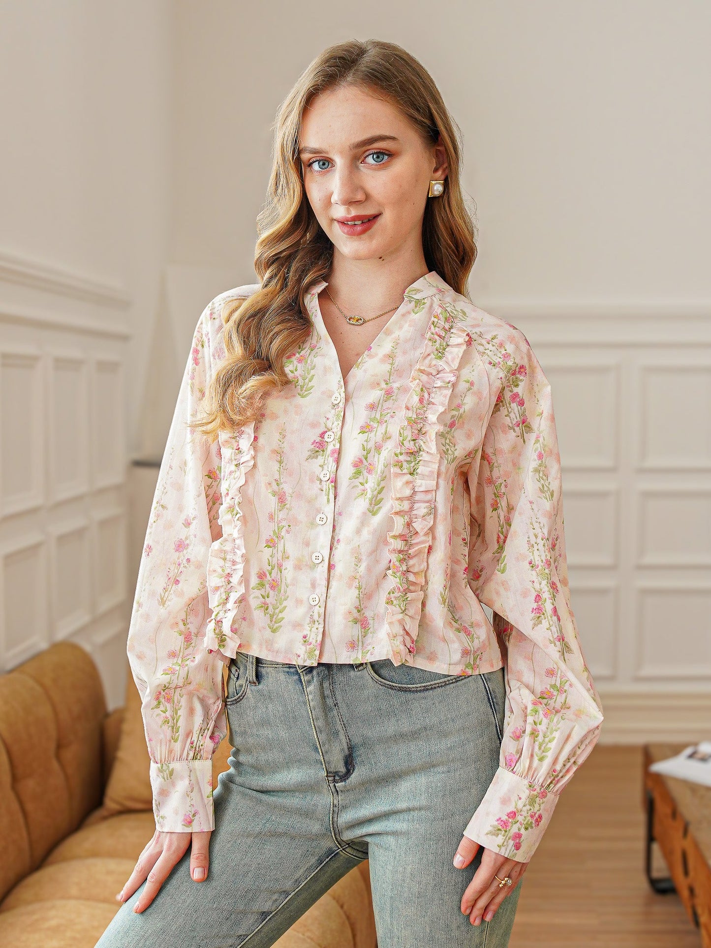 Spring Floral Ruffled Long-Sleeve Blouse (2S-2M-2L)