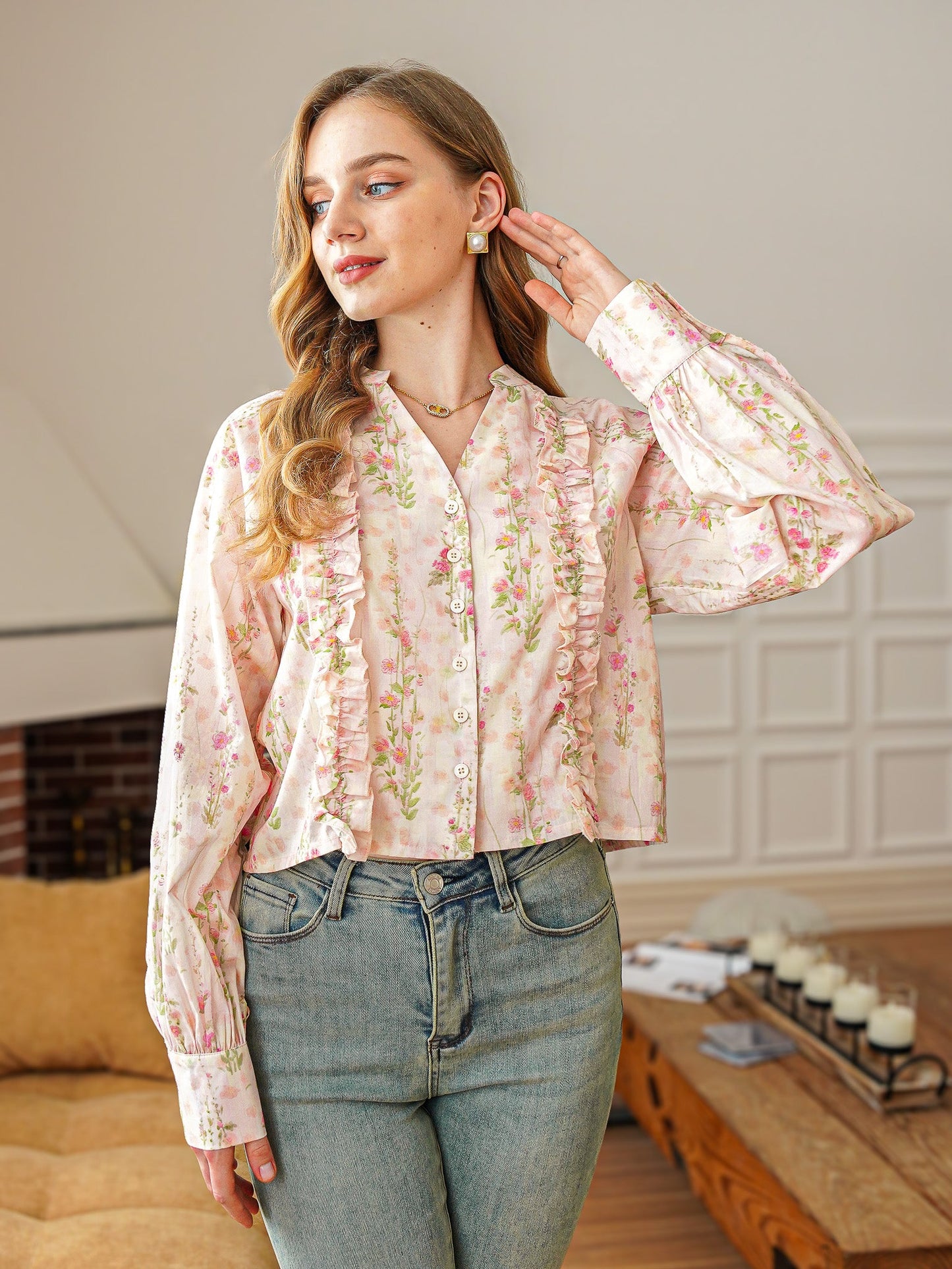 Spring Floral Ruffled Long-Sleeve Blouse (2S-2M-2L)