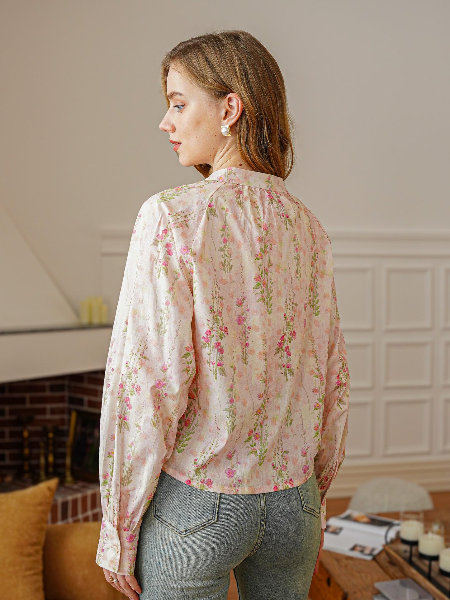 Spring Floral Ruffled Long-Sleeve Blouse (2S-2M-2L)