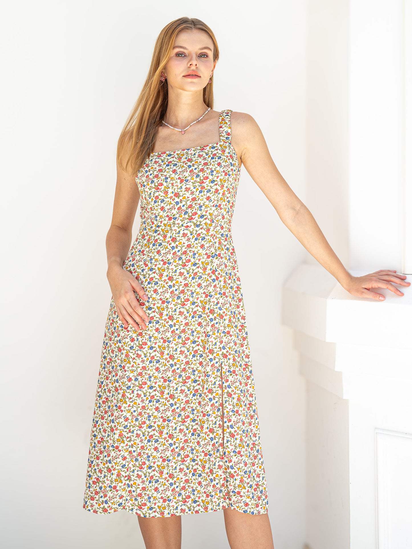 Vintage Floral Sleeveless Midi Dress (2S-2M-2L)