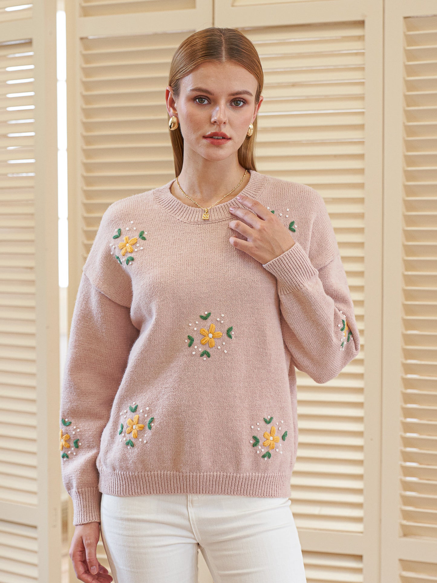 Light Pink Sweater with Embroidered Flowers (2S-2M-2L)